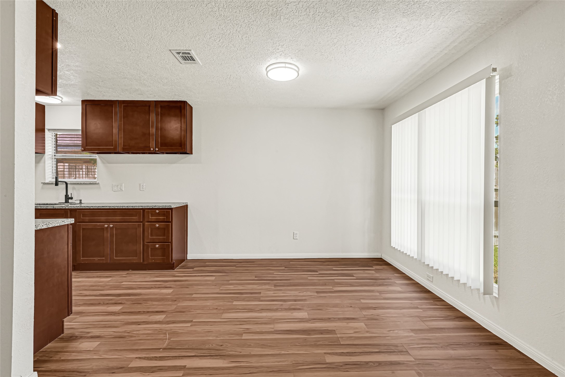 13327 N Thorntree Drive Property Photo 10