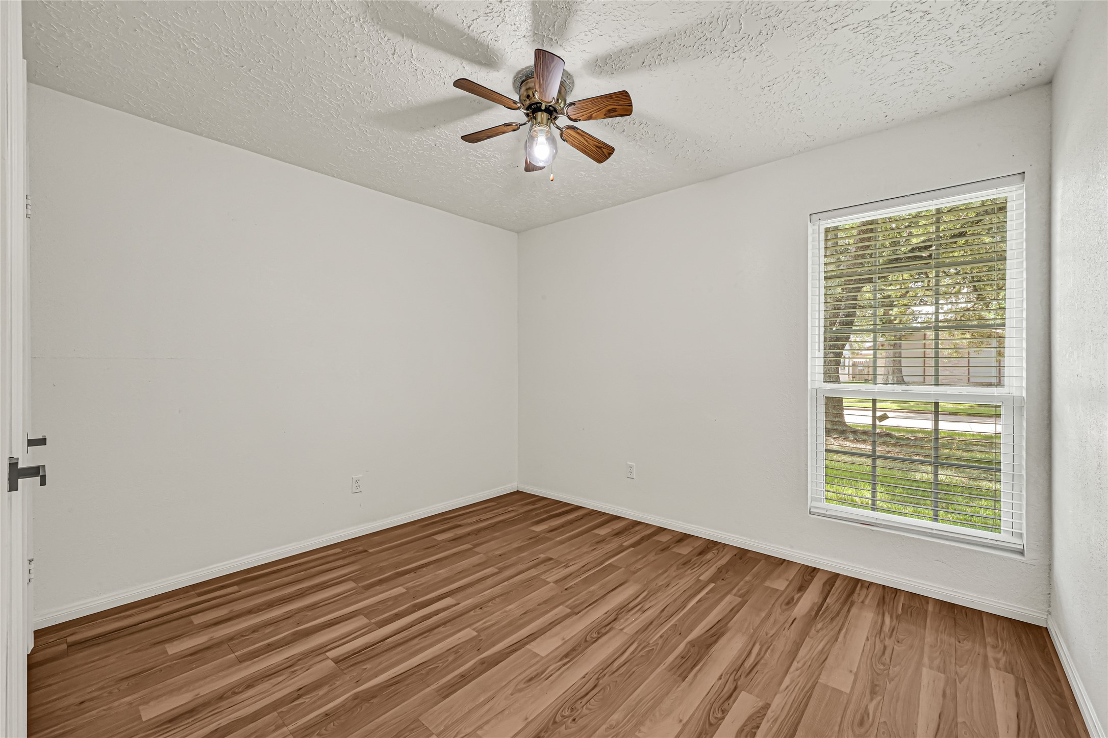 13327 N Thorntree Drive Property Photo 14