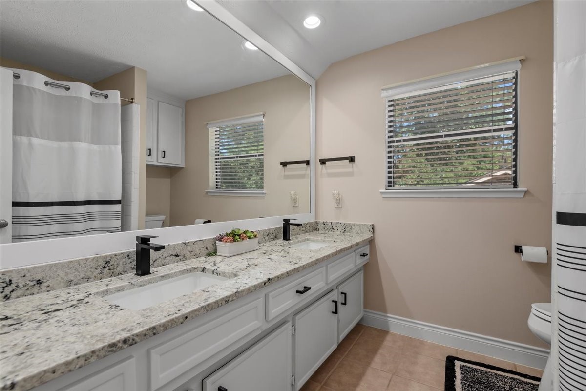 4006 Flint Creek Drive Property Photo 26