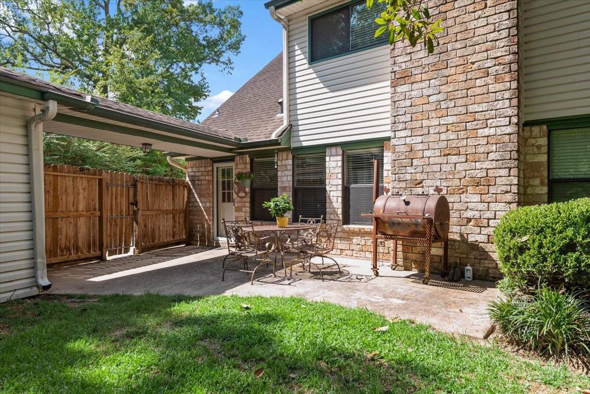 4006 Flint Creek Drive Property Photo 34