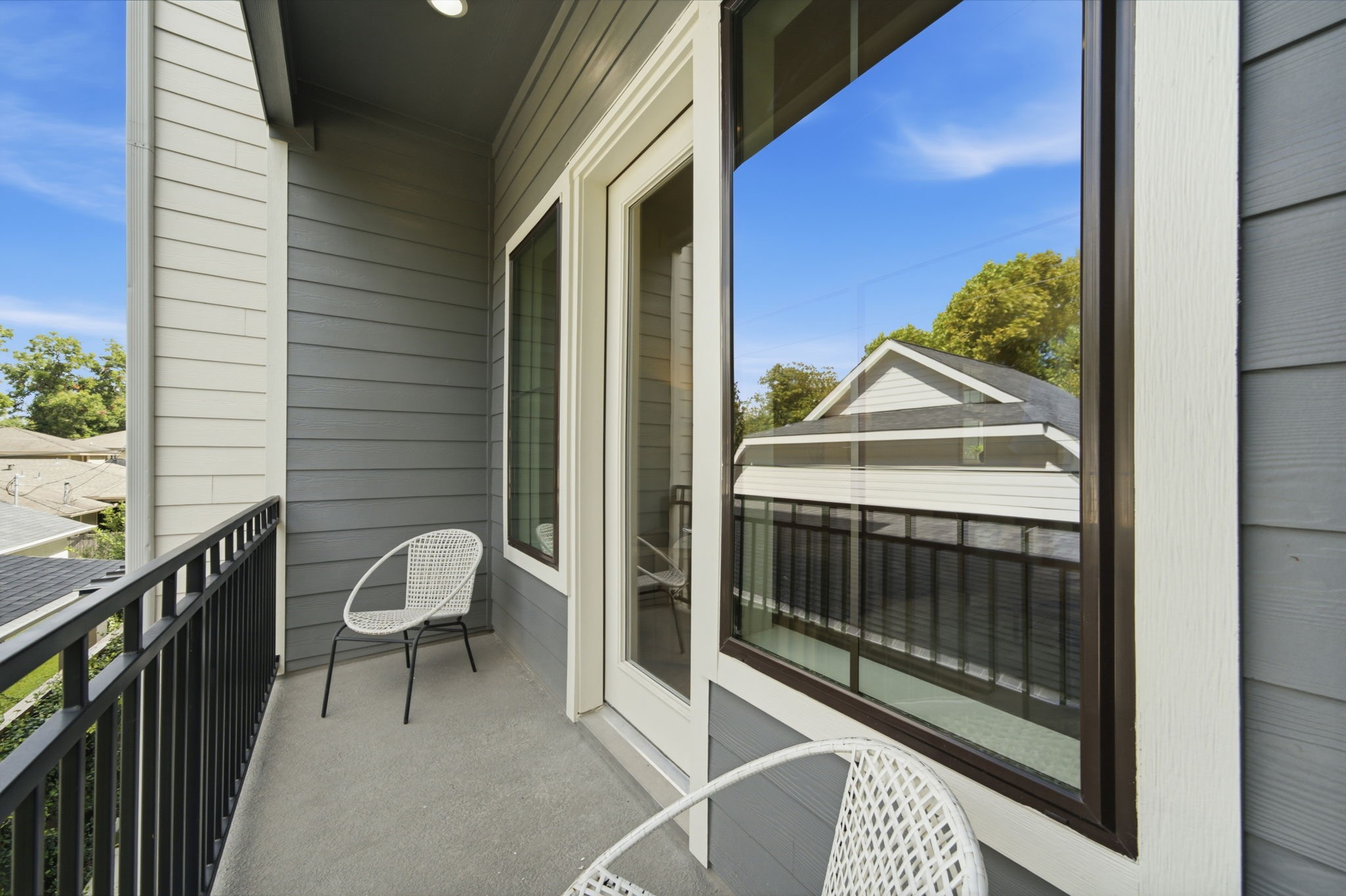 1709 Bologna Lane Property Photo 16