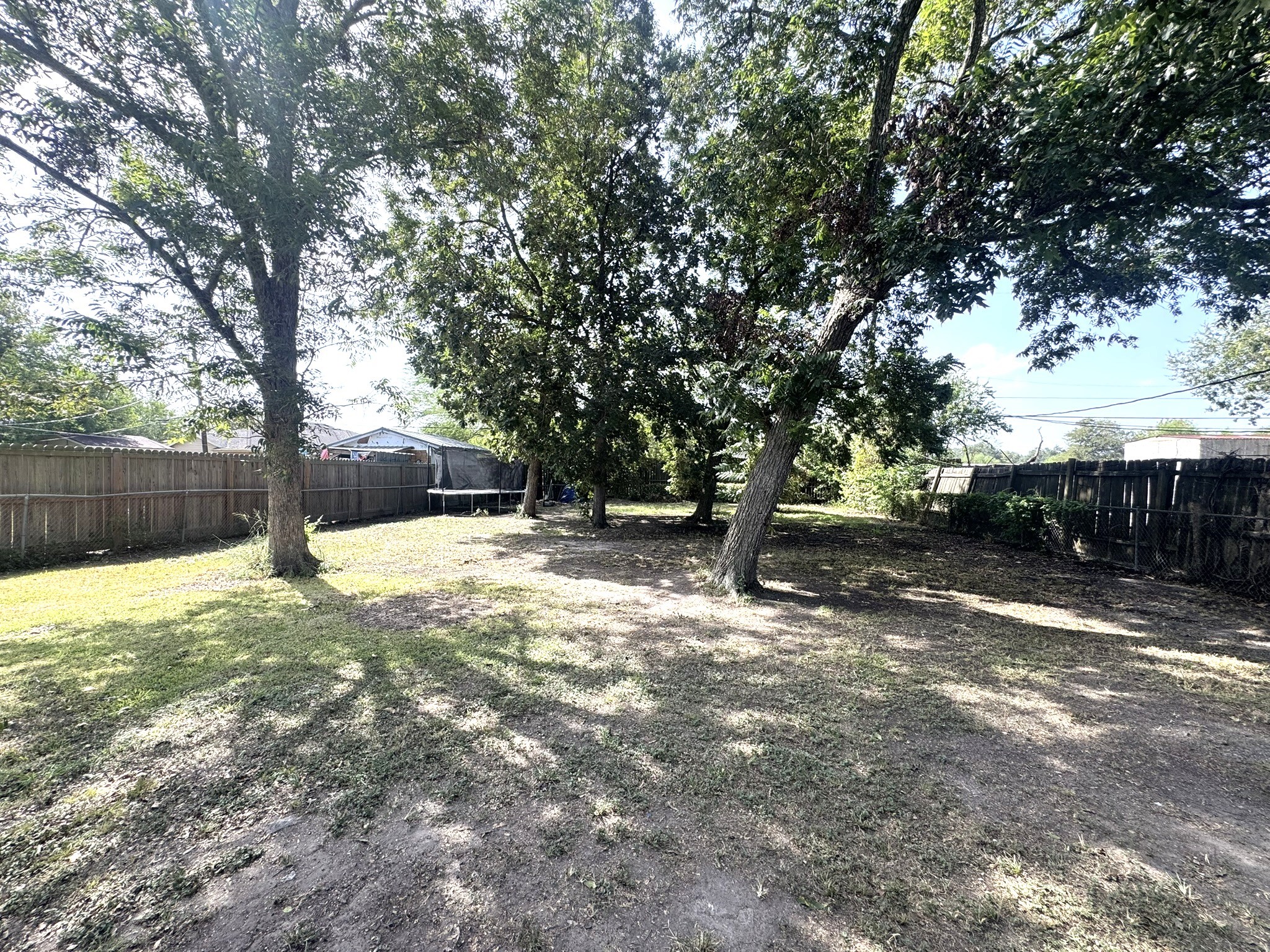 3007 Meadowlane Street Property Photo 3