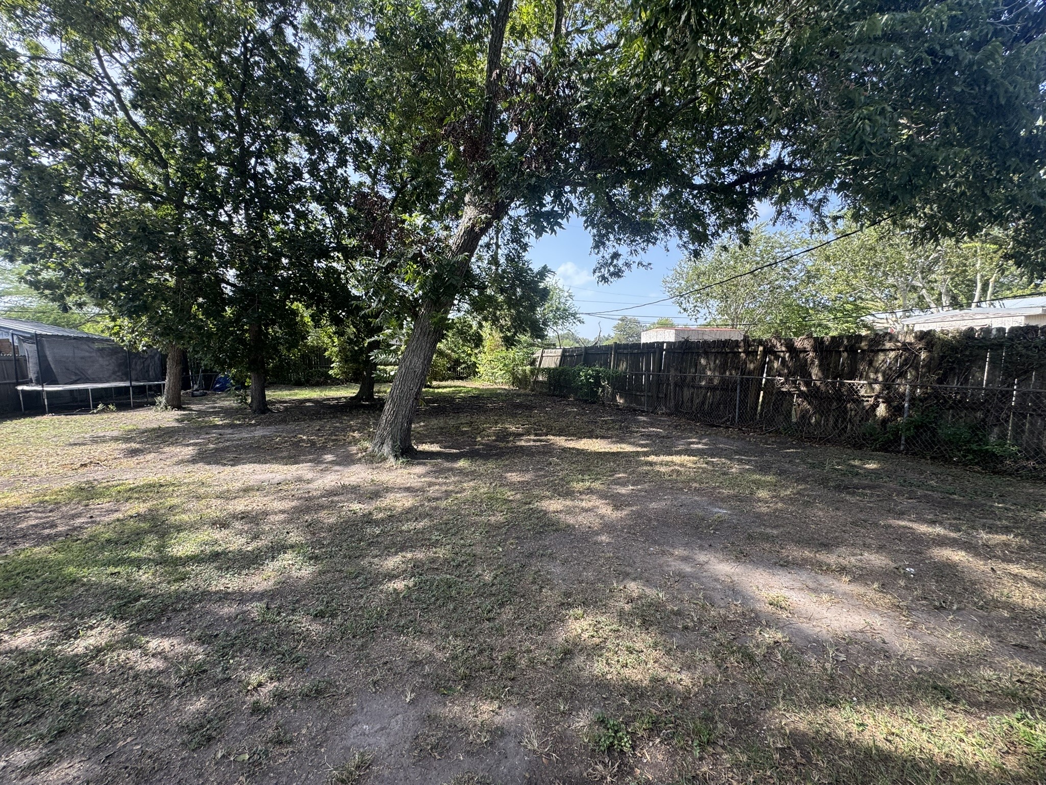 3007 Meadowlane Street Property Photo 5