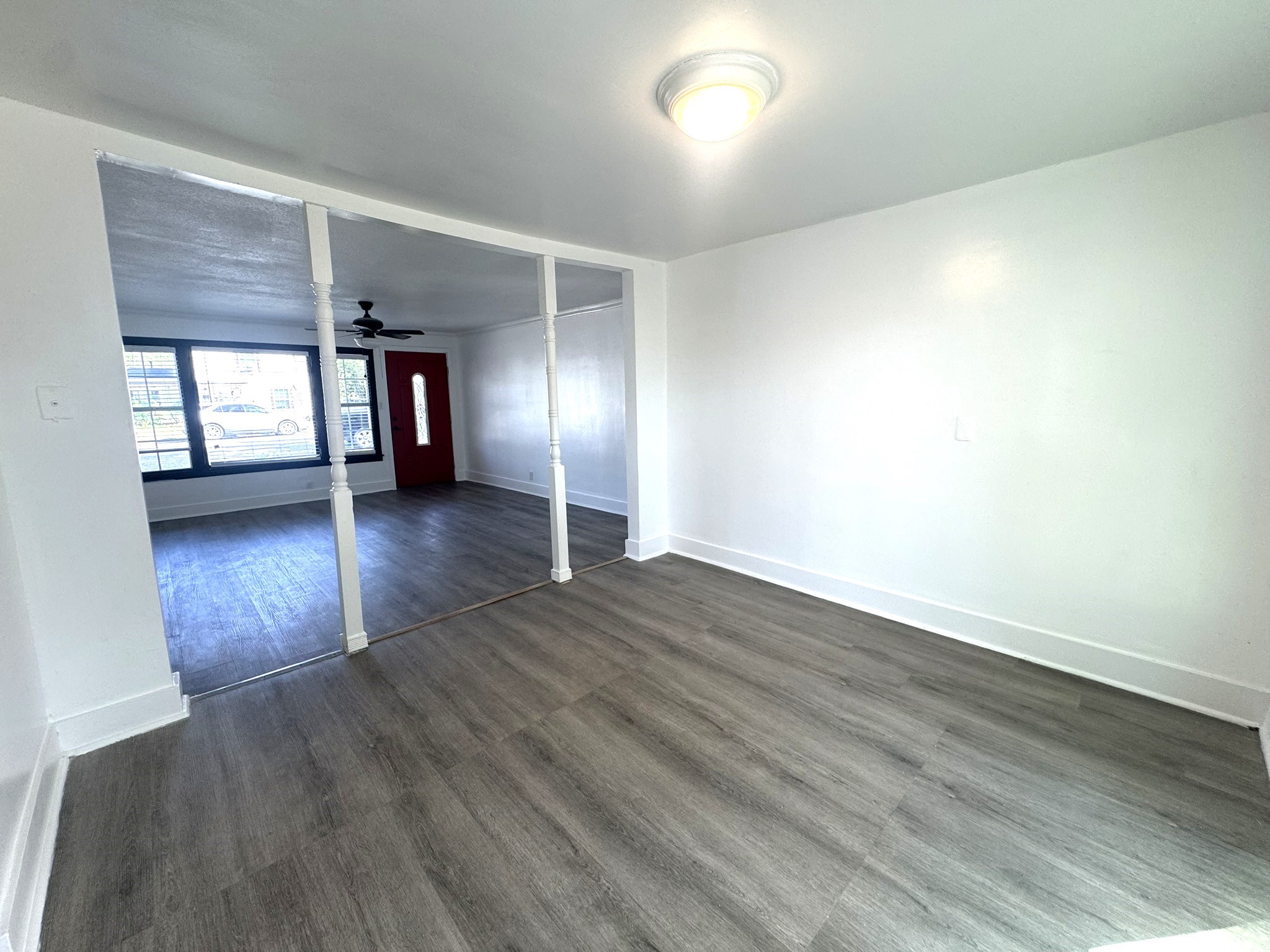 3007 Meadowlane Street Property Photo 10