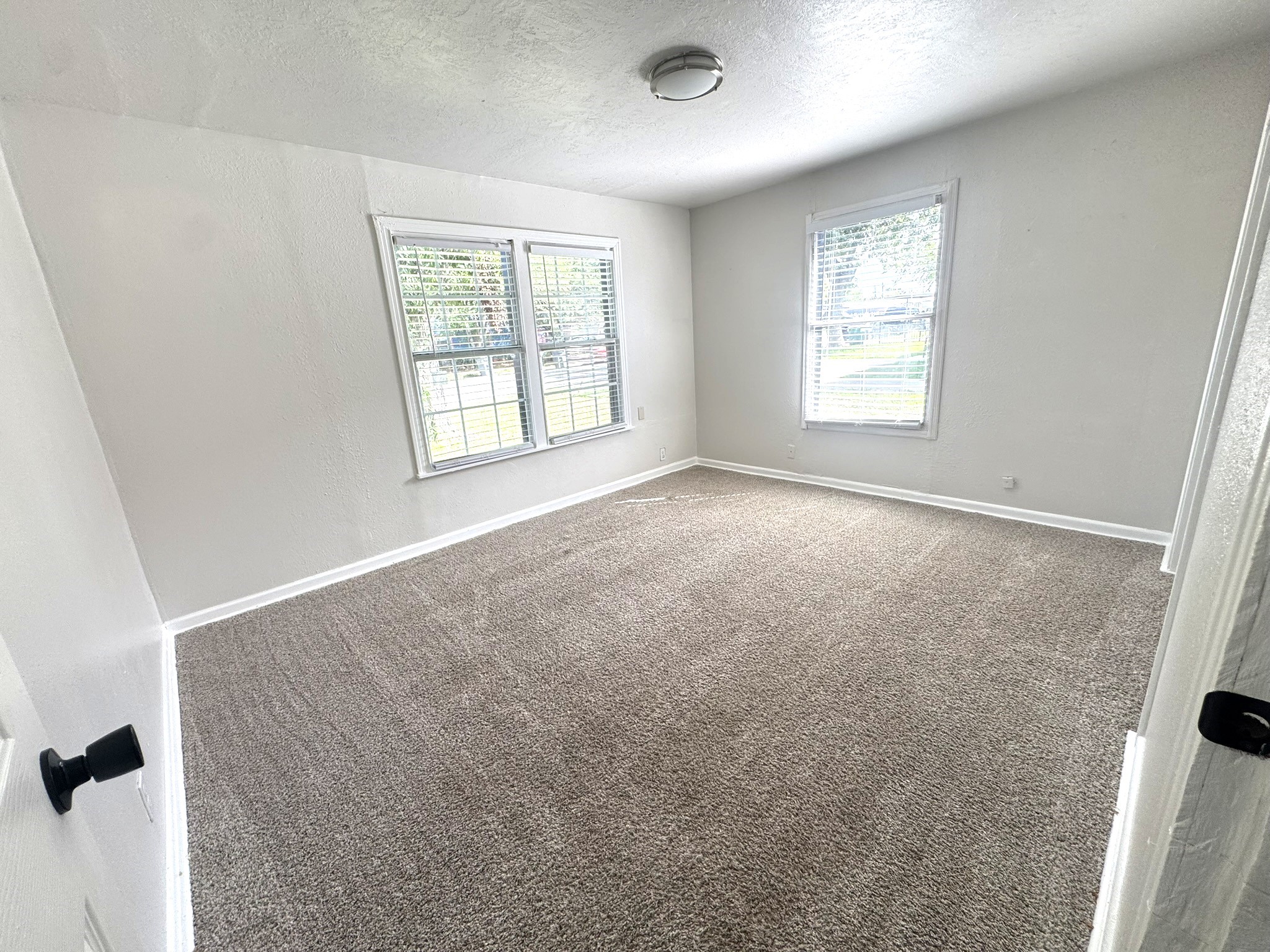 3007 Meadowlane Street Property Photo 21