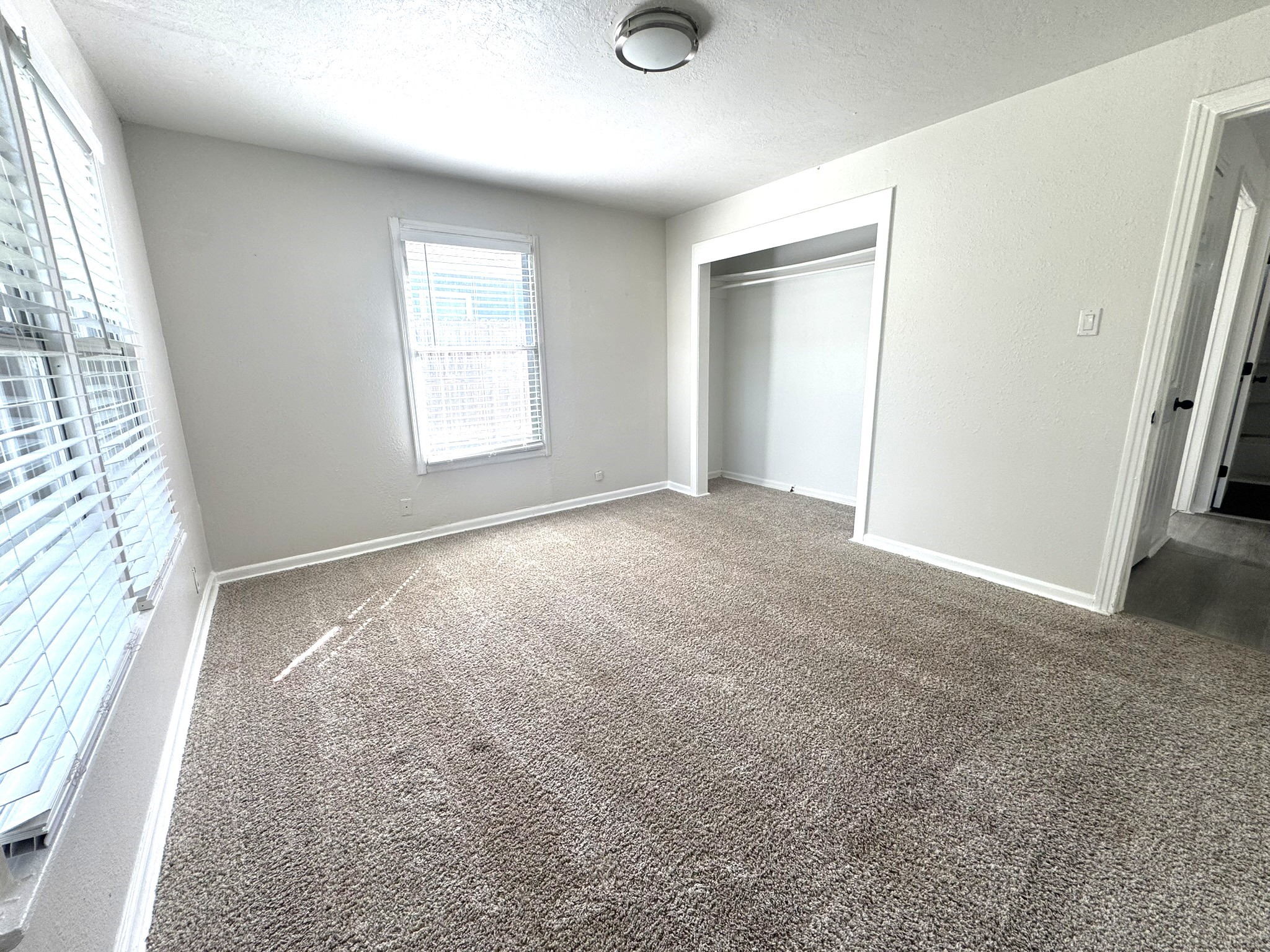 3007 Meadowlane Street Property Photo 22