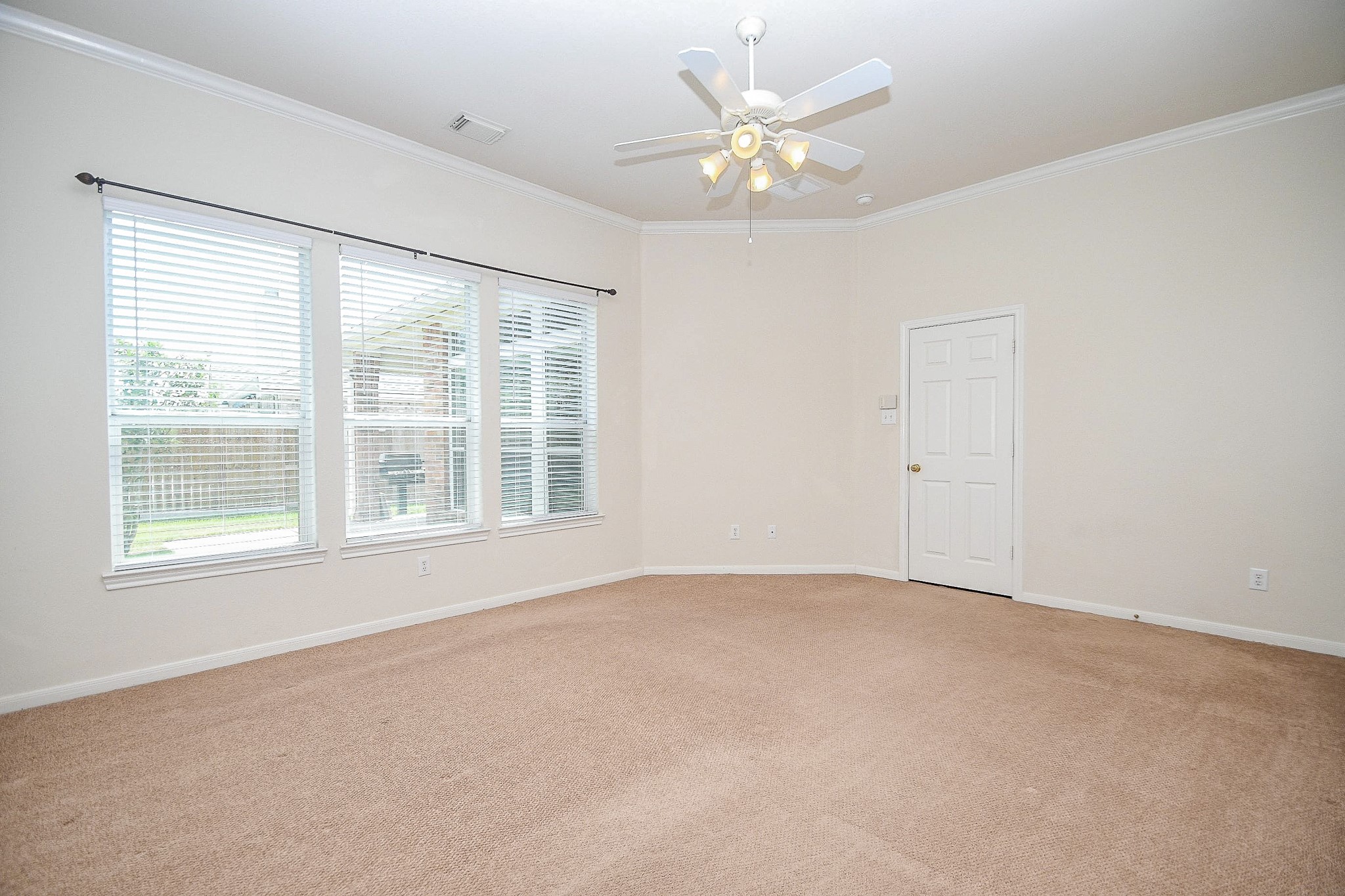 4703 Camden Brook Lane Property Photo 17
