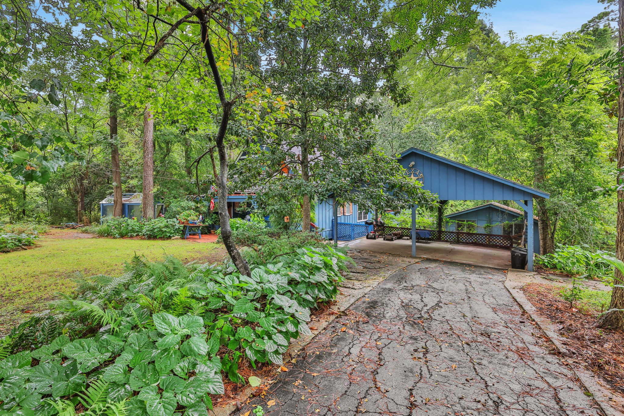 300 Timber Drive Property Photo 2