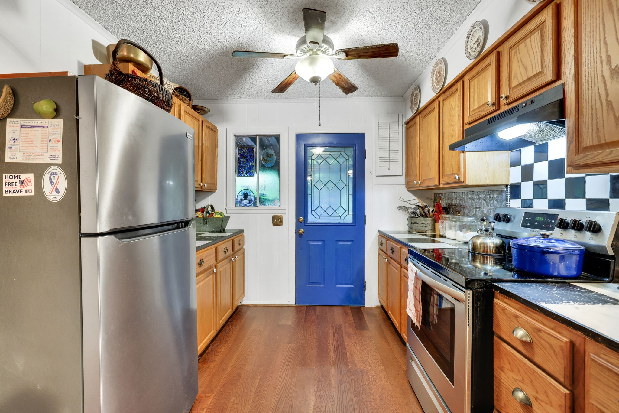 300 Timber Drive Property Photo 6
