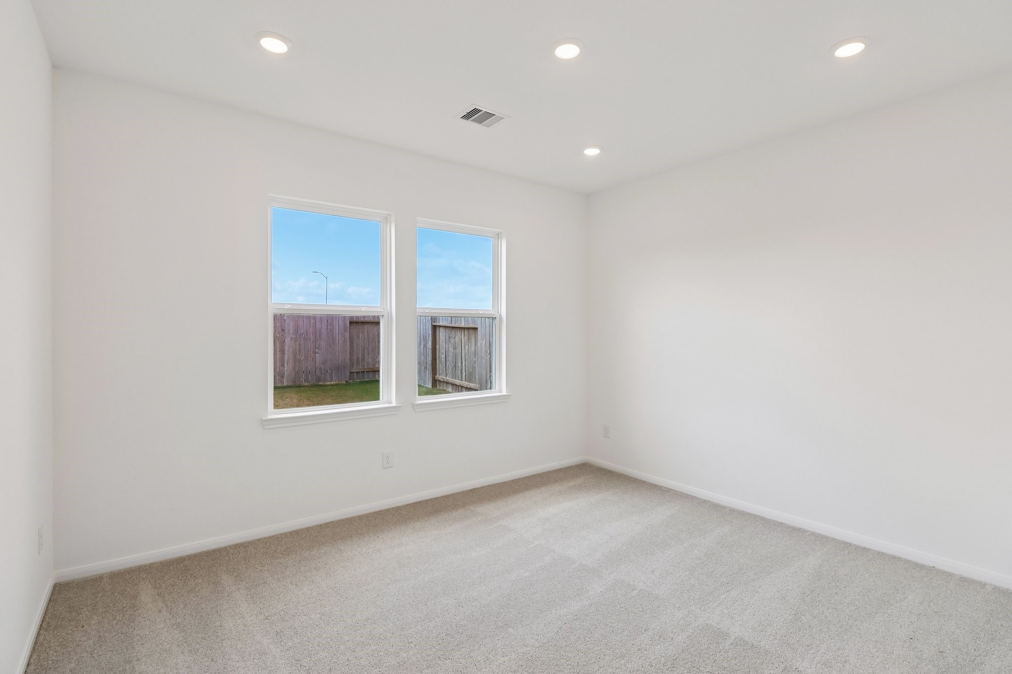 26723 Plain Glee Street Property Photo 5