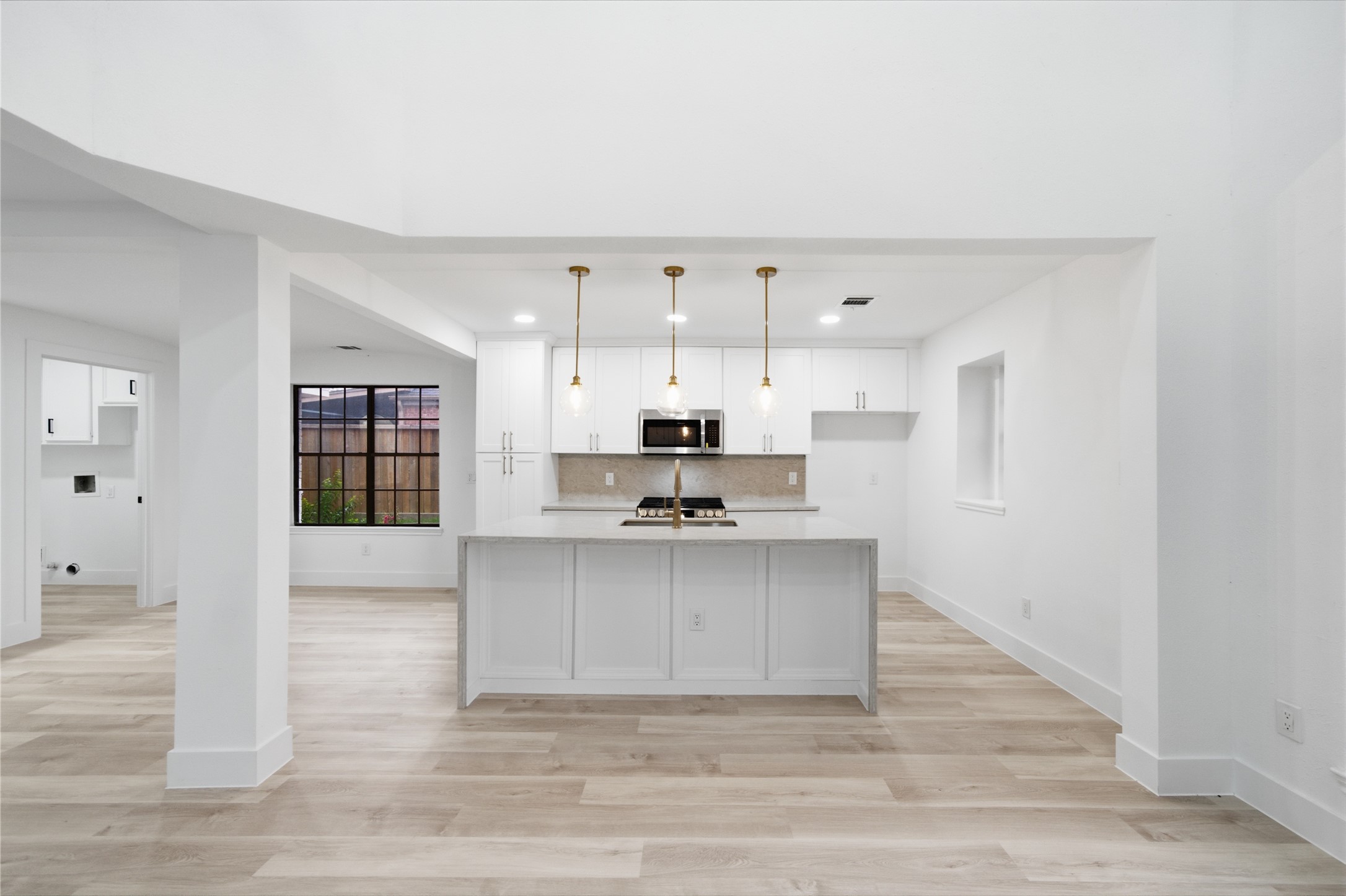 9918 Sagegreen Drive Property Photo 16