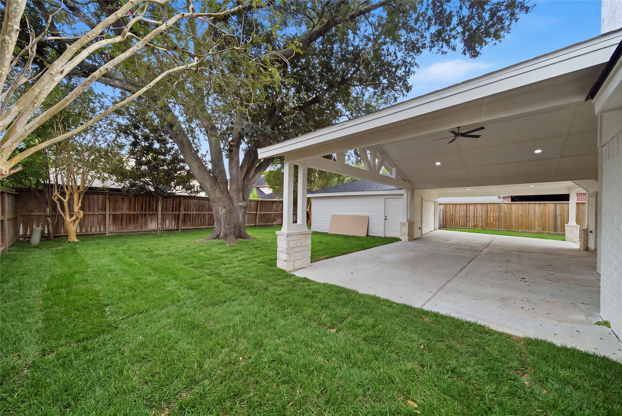 9918 Sagegreen Drive Property Photo 45