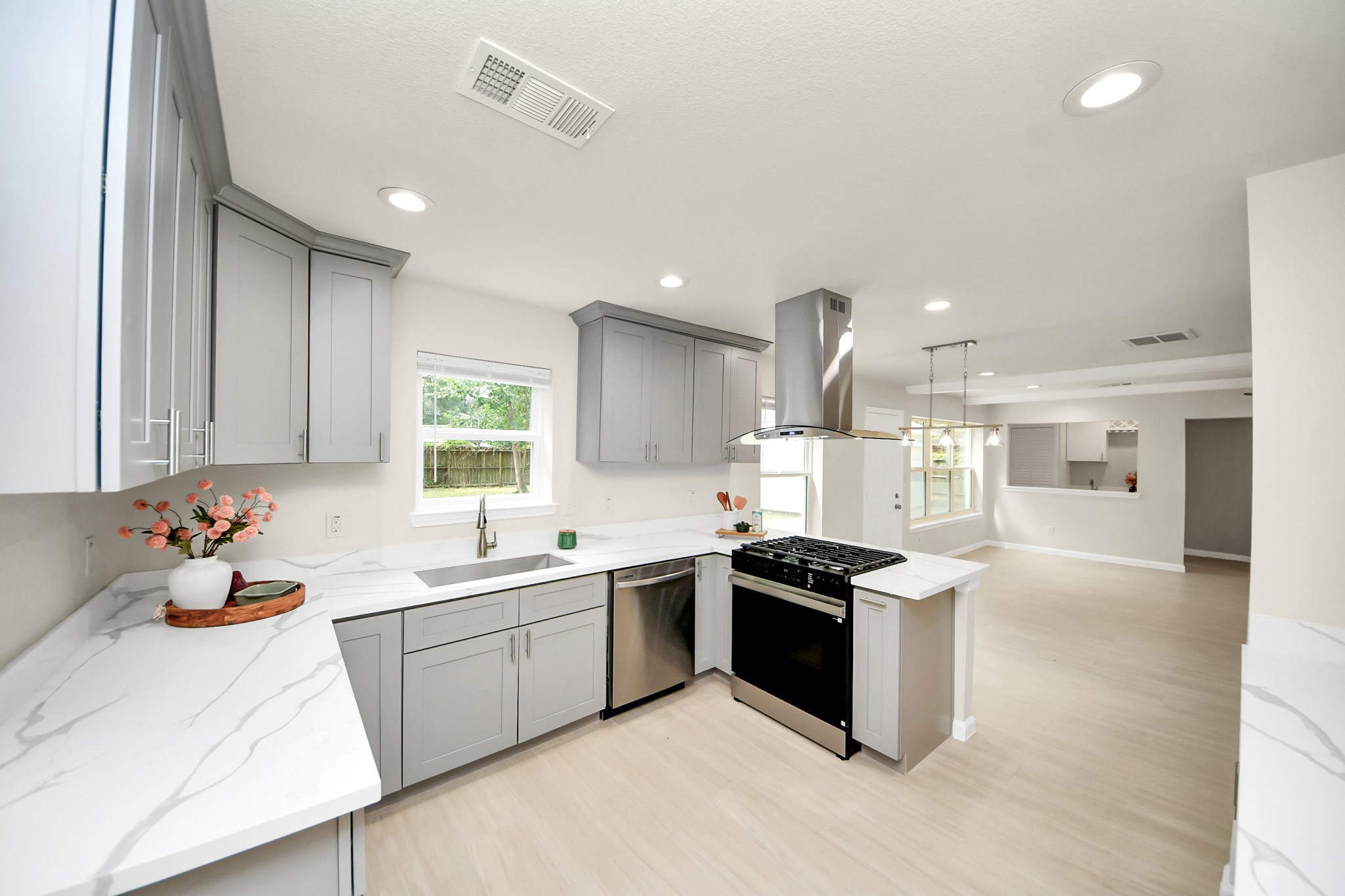 13710 Whitchurch Way Property Photo 14