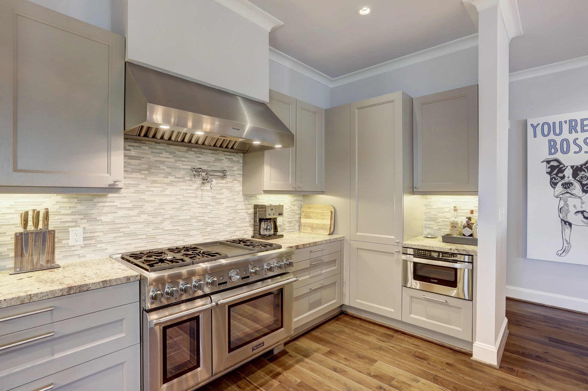 2221 Welch Street 201 Property Photo 12