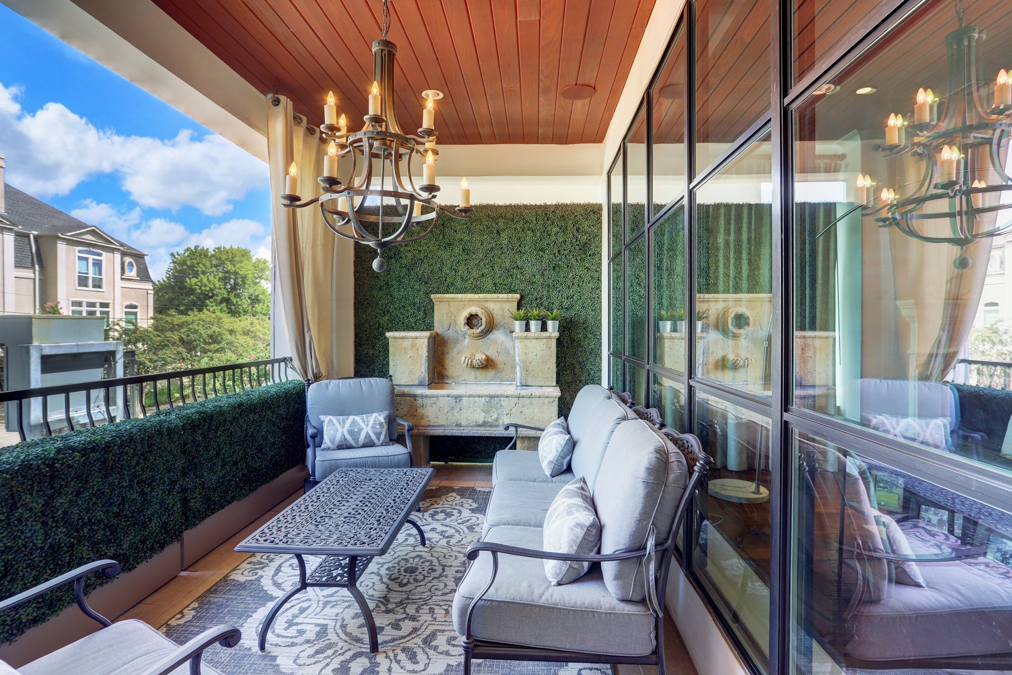 2221 Welch Street 201 Property Photo 25