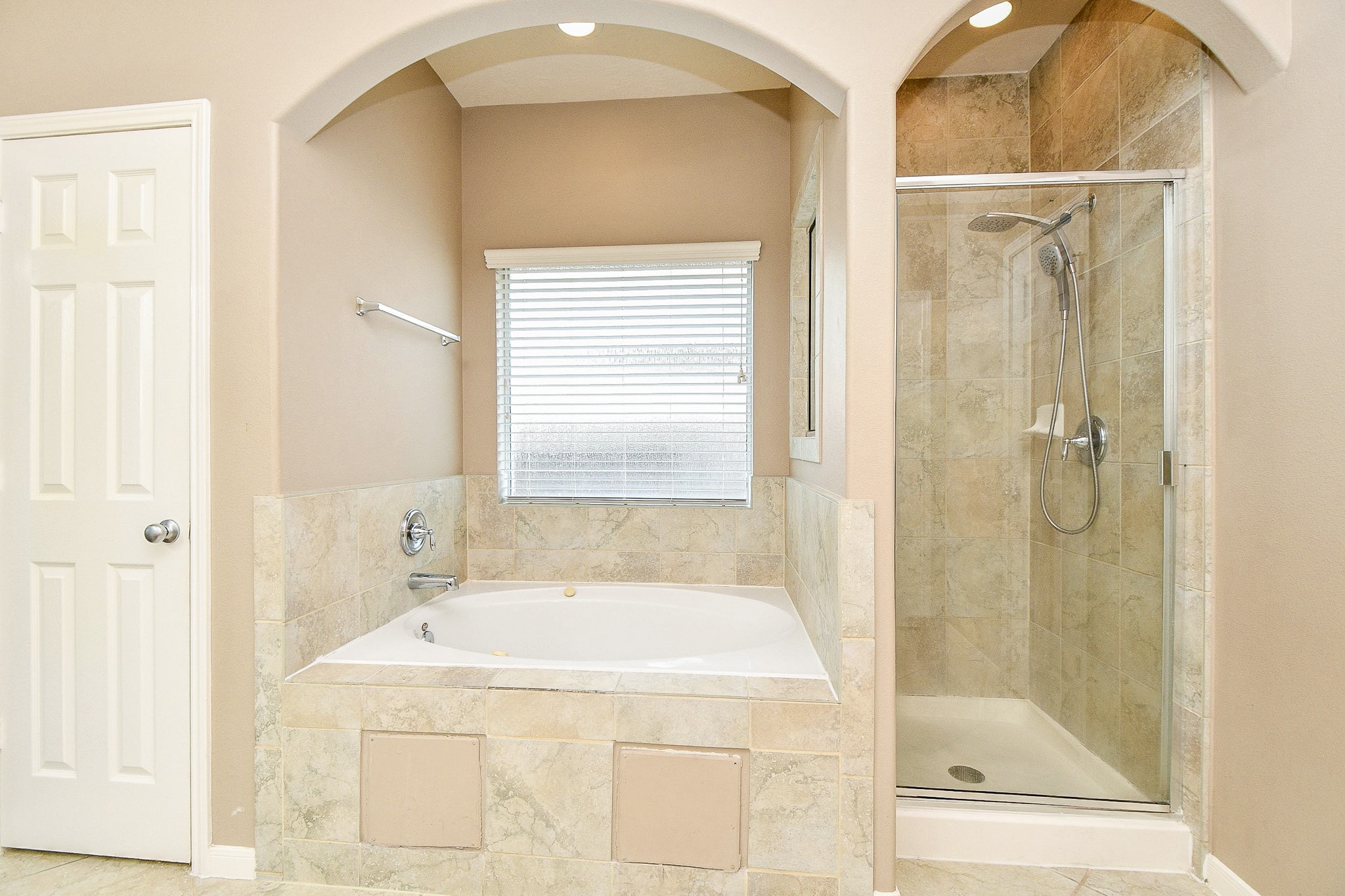 26011 Pebble Terrane Property Photo 20