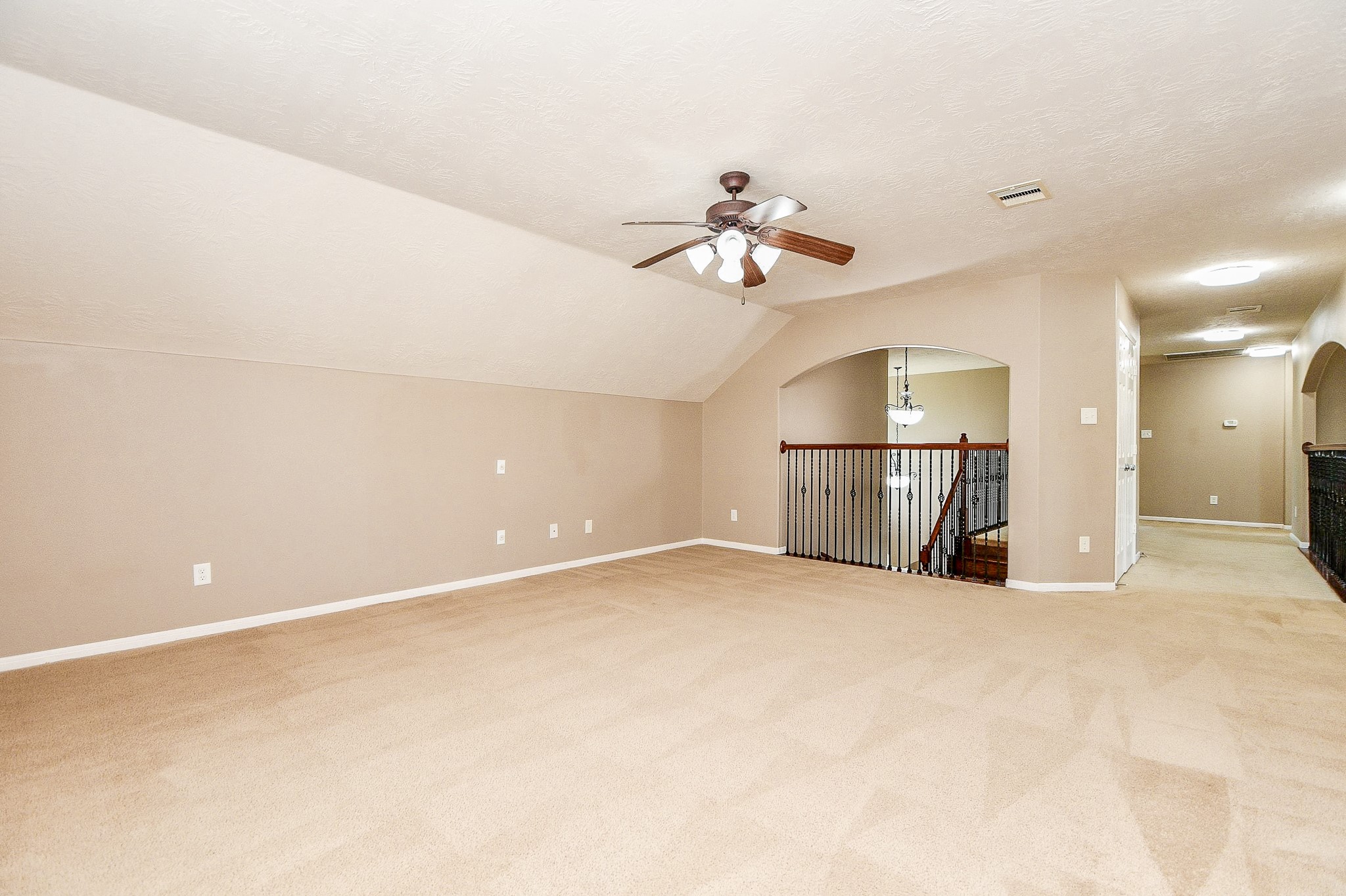 26011 Pebble Terrane Property Photo 21