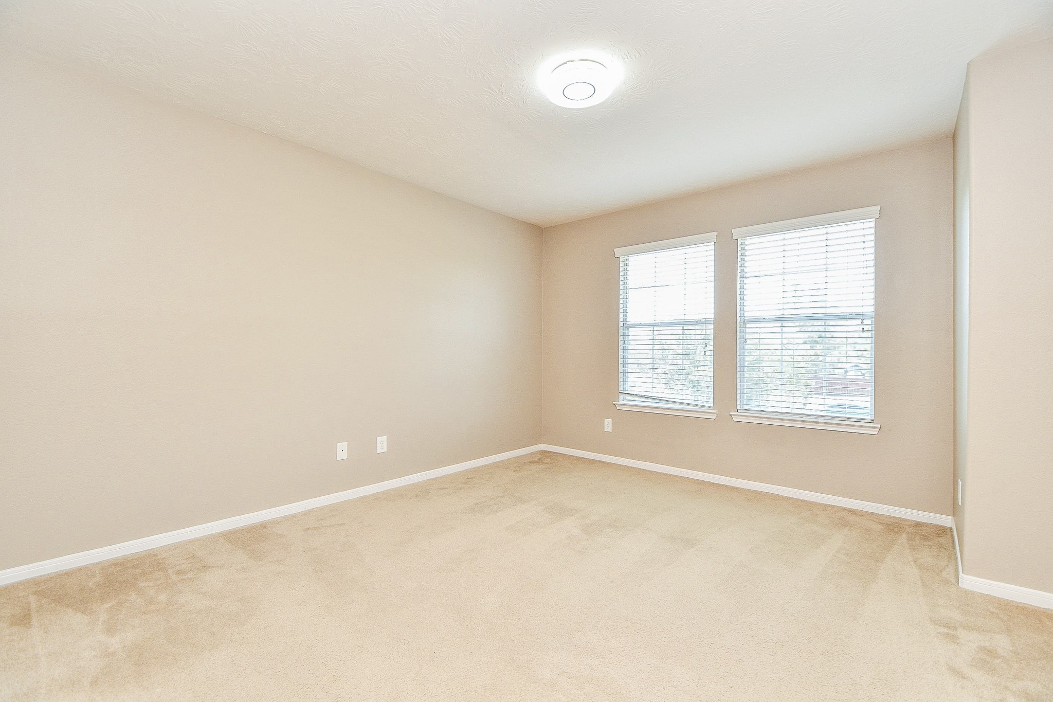 26011 Pebble Terrane Property Photo 26