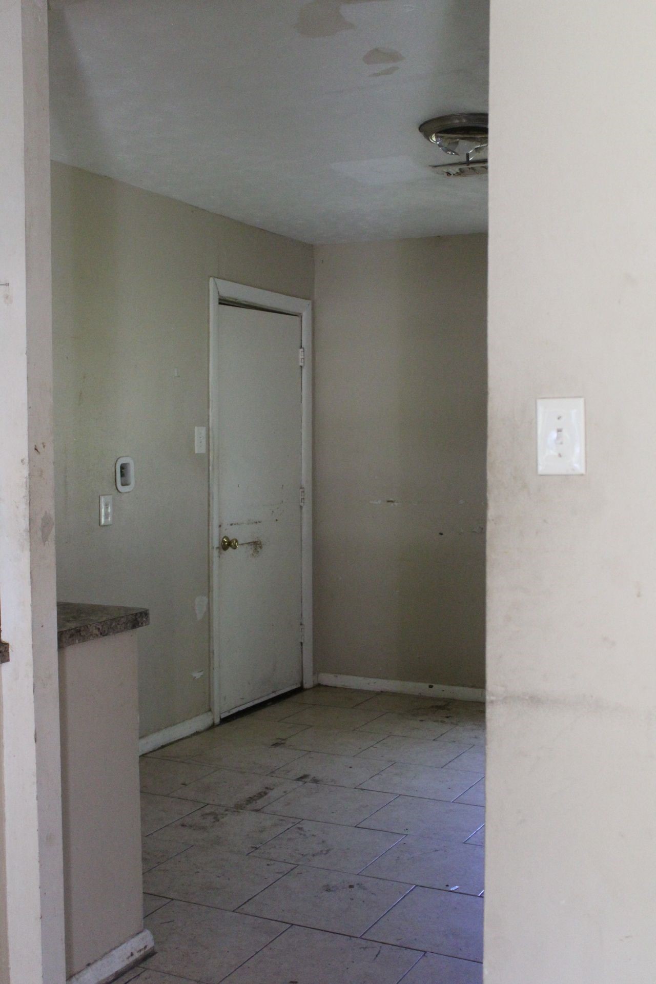 4813 Angleton Street Property Photo 3