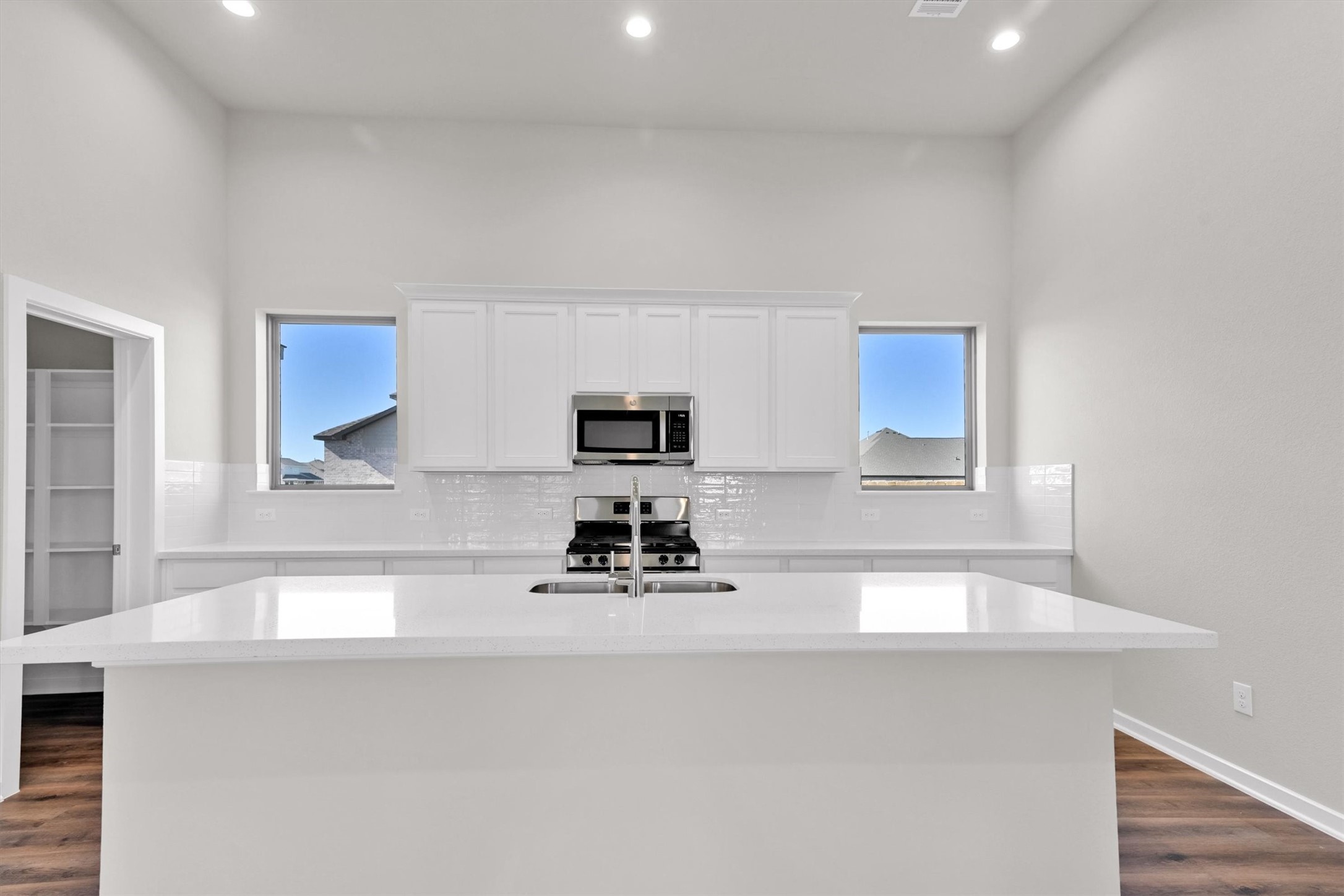 2831 Obsidian Drive Property Photo 14