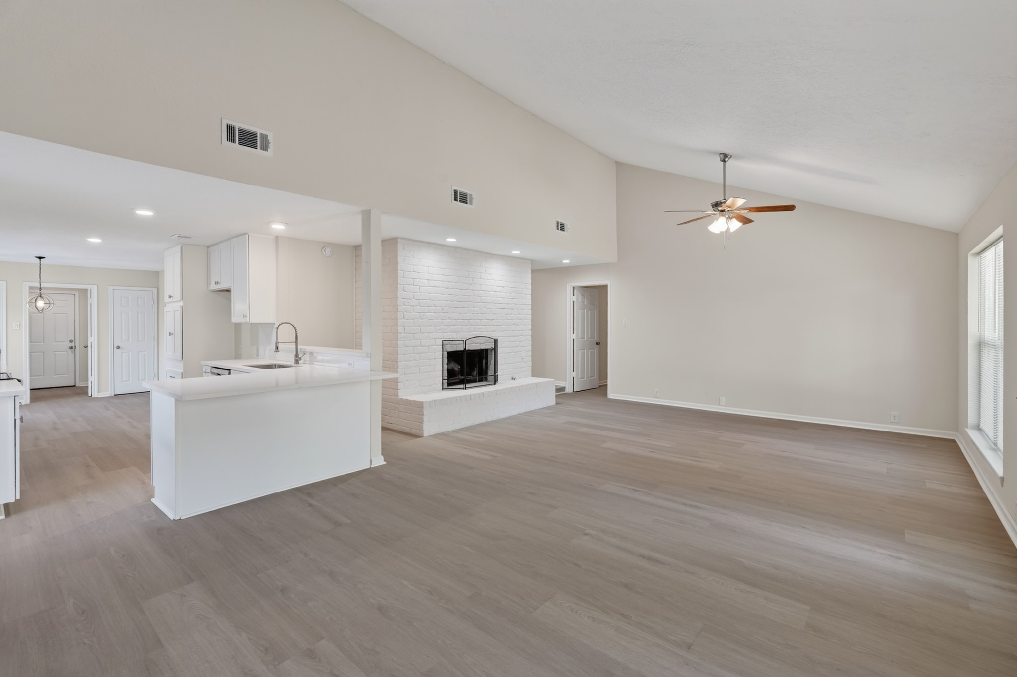 4054 Evening Trail Drive Property Photo 15
