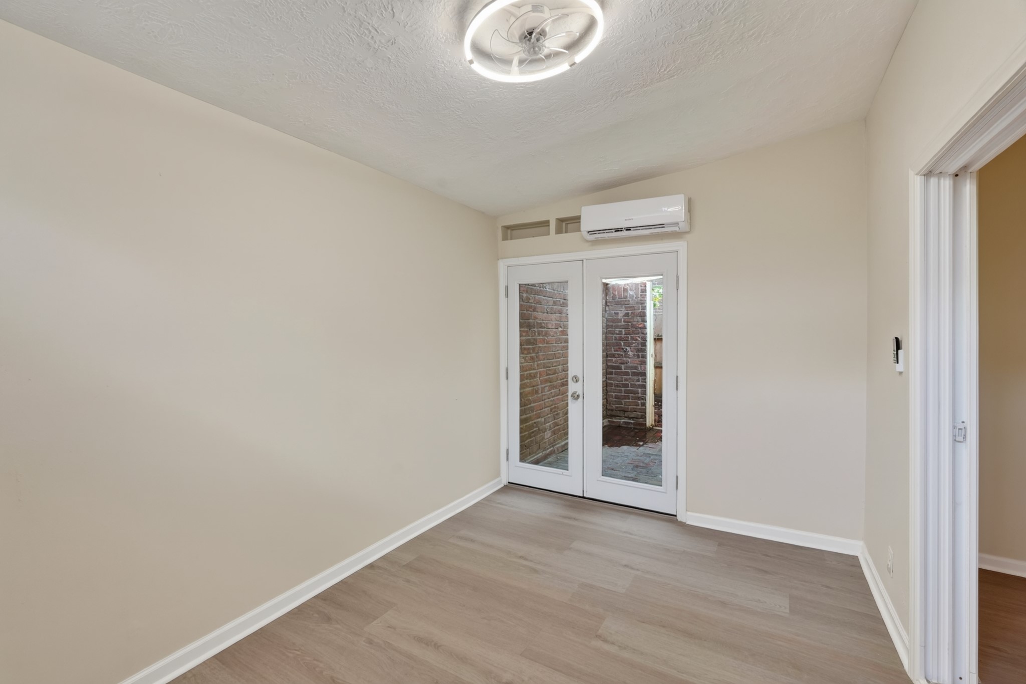 4054 Evening Trail Drive Property Photo 30