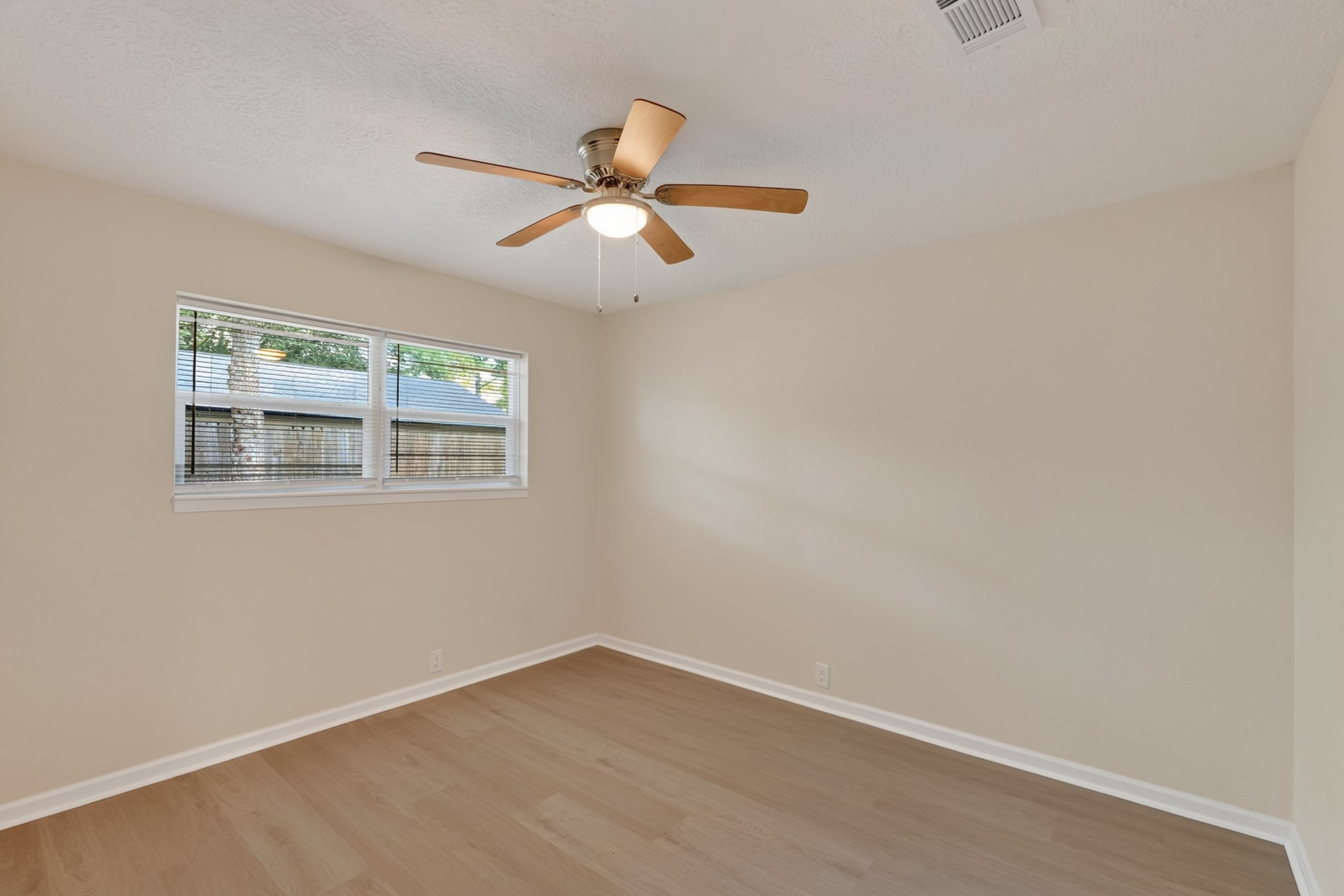 4054 Evening Trail Drive Property Photo 38