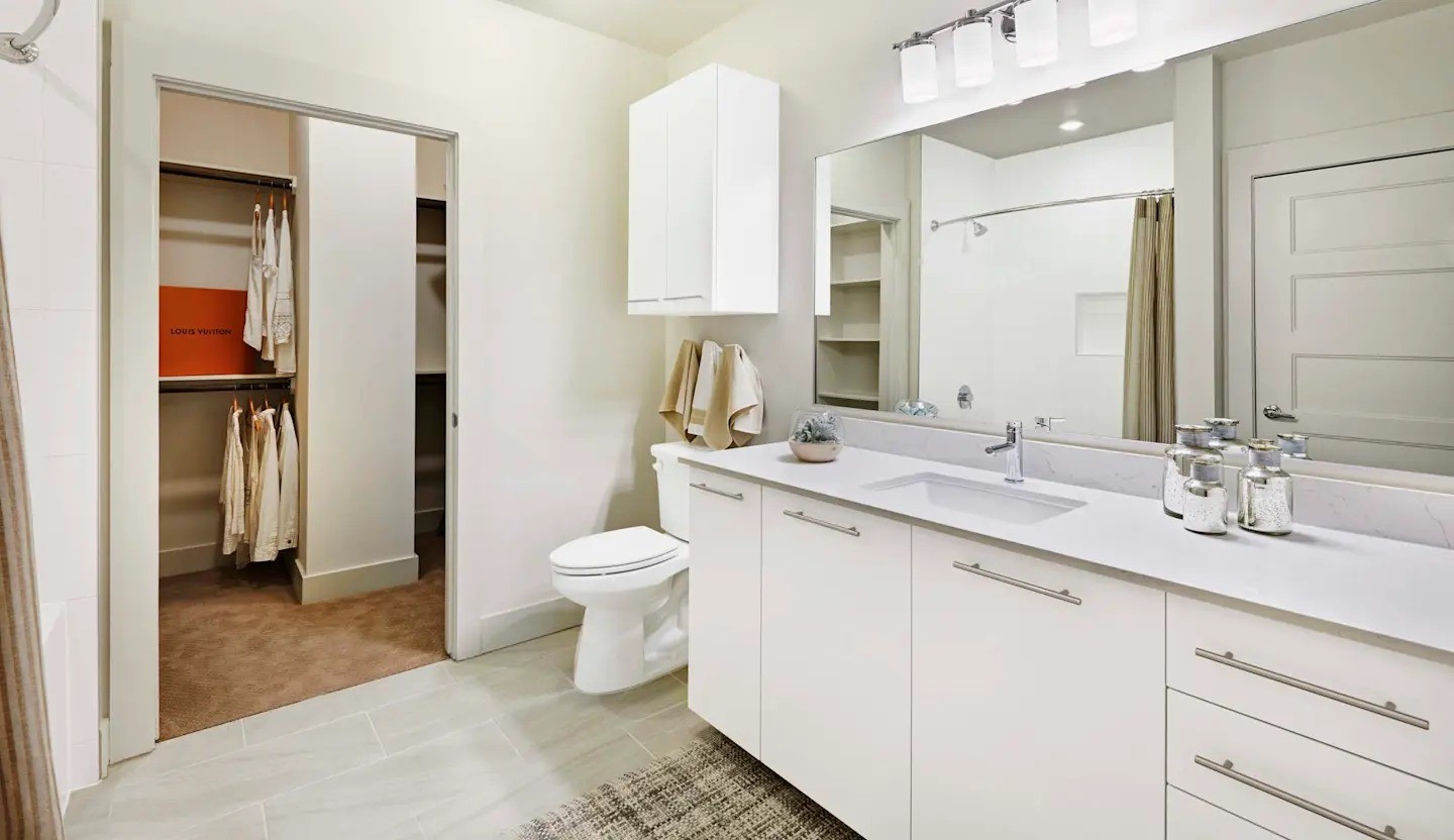 2727 Travis Street 648 Property Photo 14