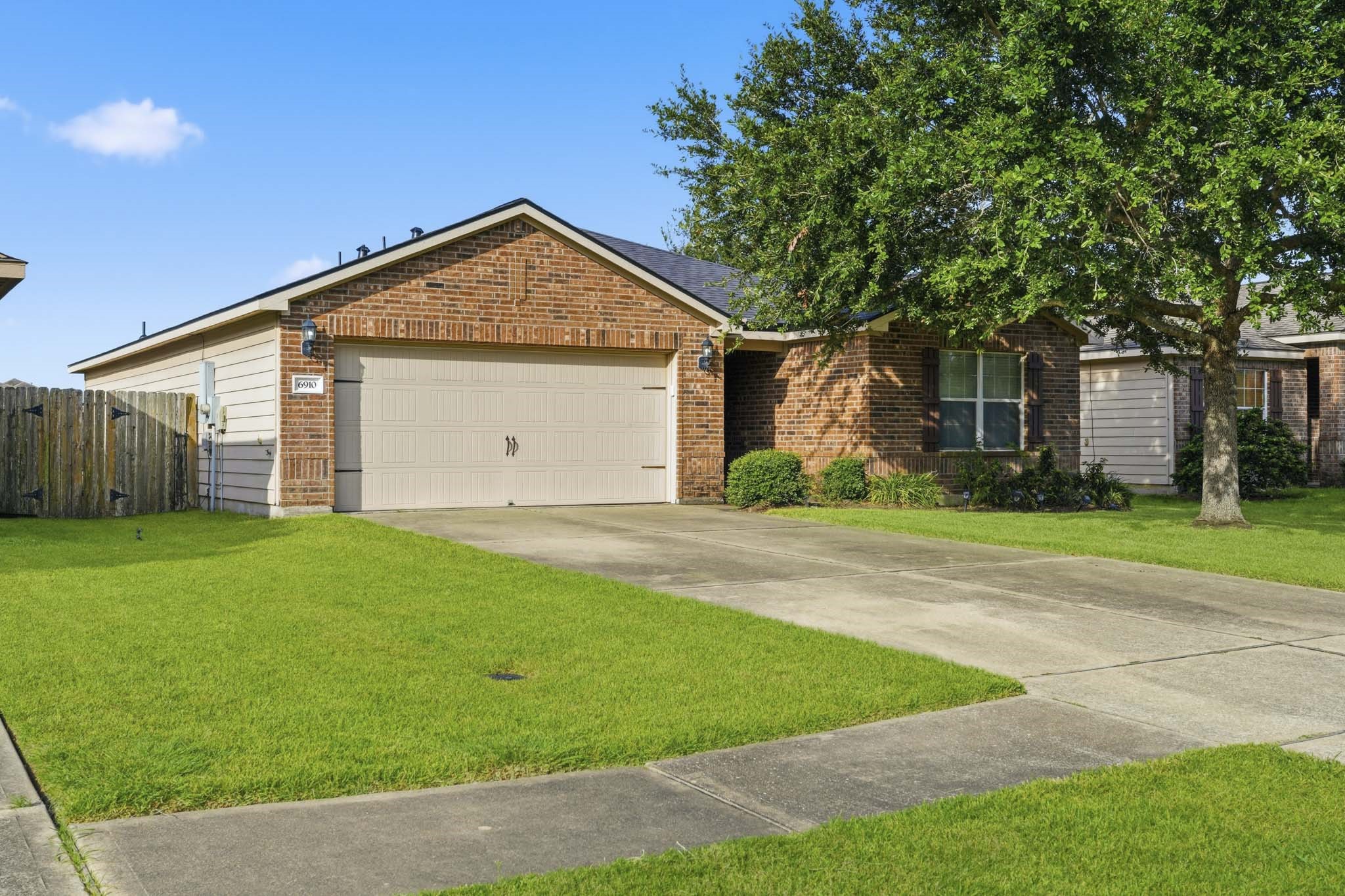 6910 Clover Walk Lane Property Photo 18
