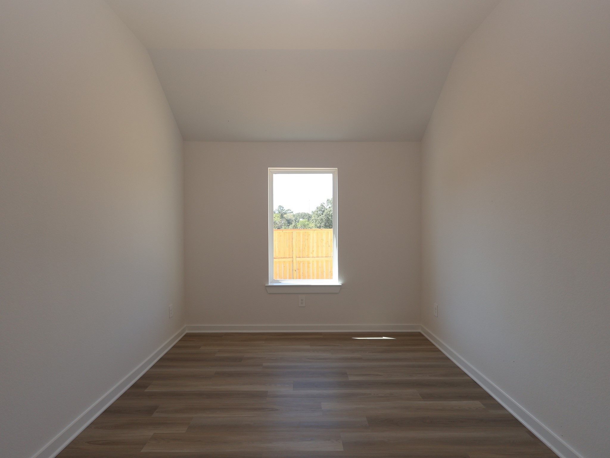 16972 Jim Sharp Drive Property Photo 15