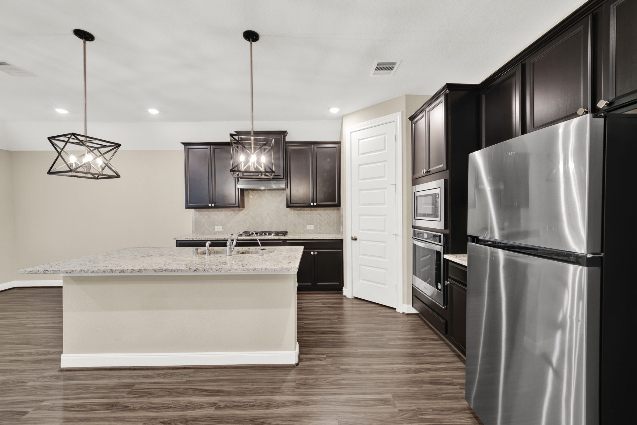2217 Gadwall Court Property Photo 6