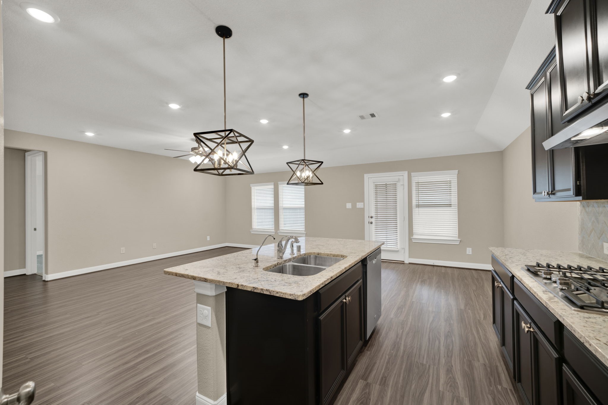 2217 Gadwall Court Property Photo 7