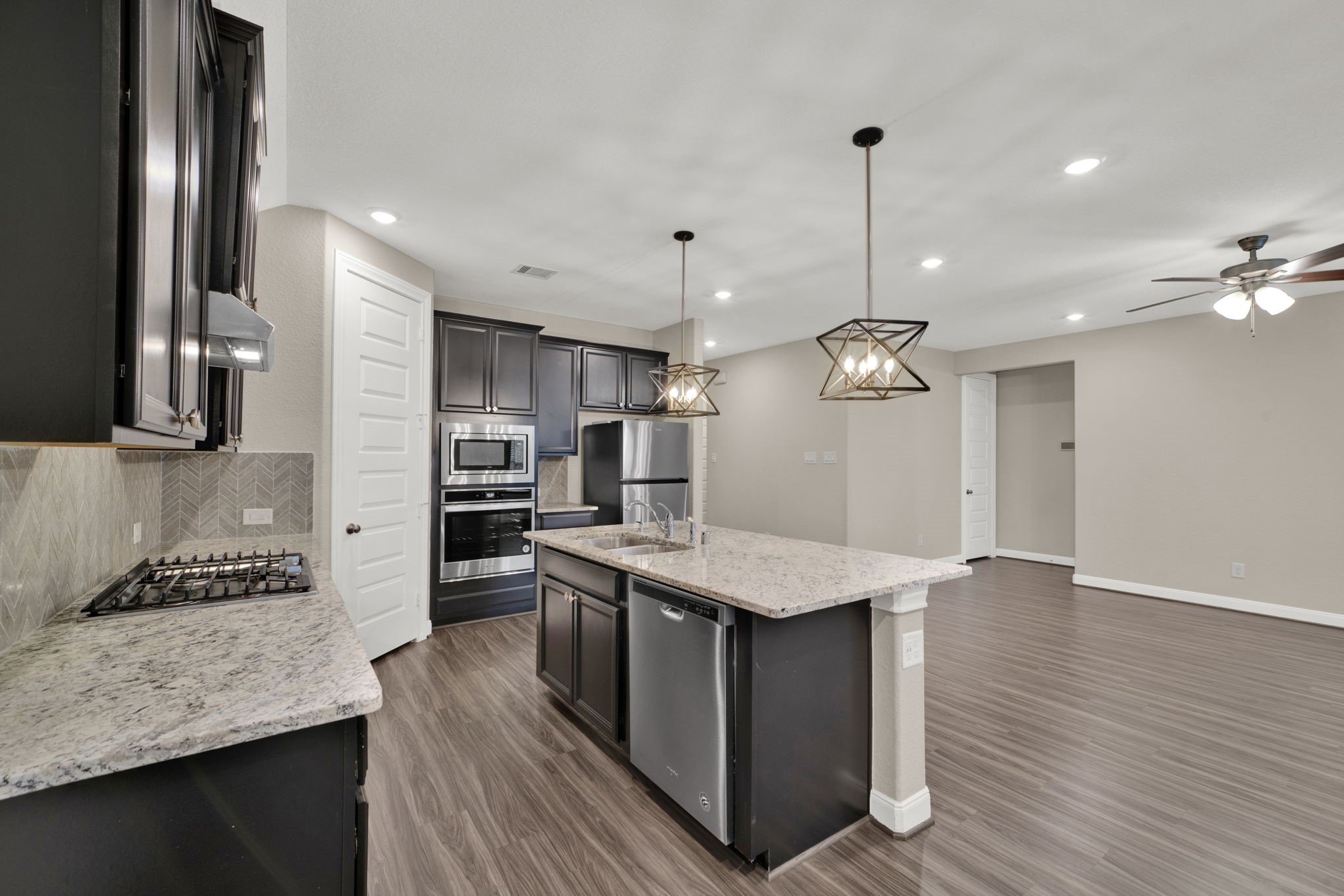 2217 Gadwall Court Property Photo 8