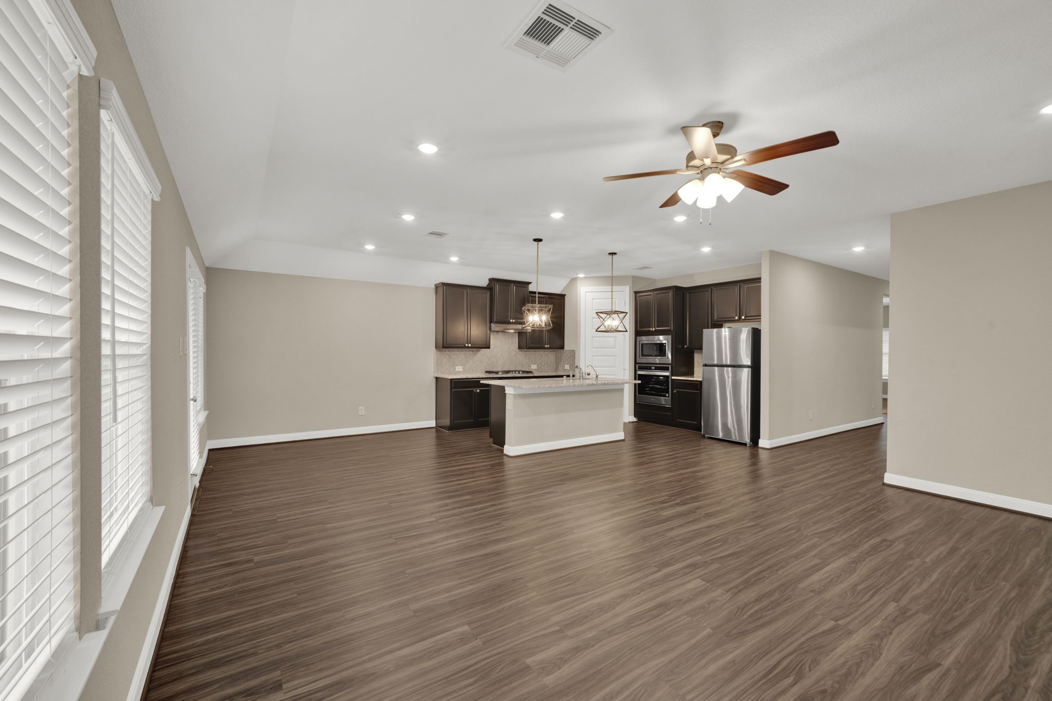 2217 Gadwall Court Property Photo 9