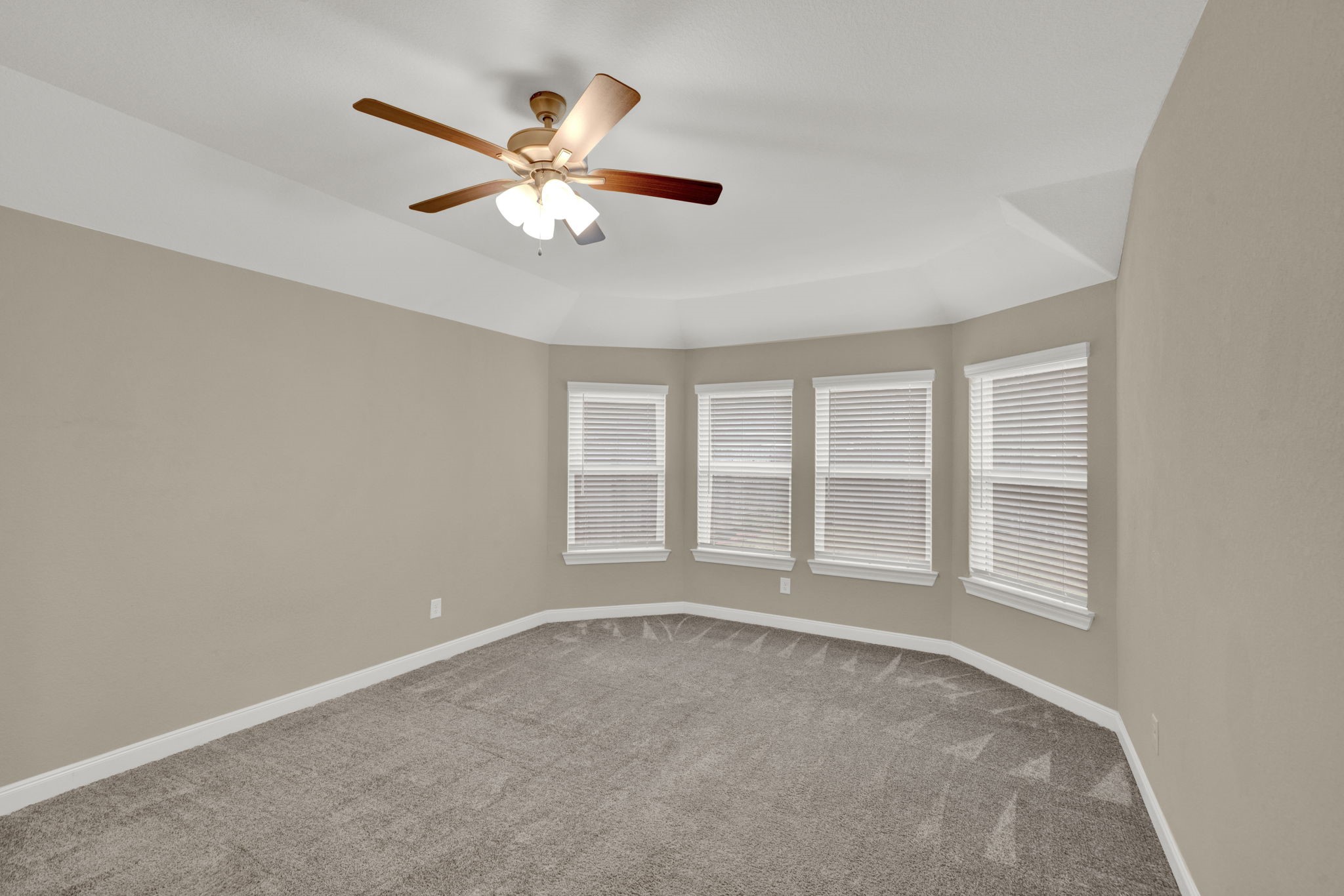2217 Gadwall Court Property Photo 14