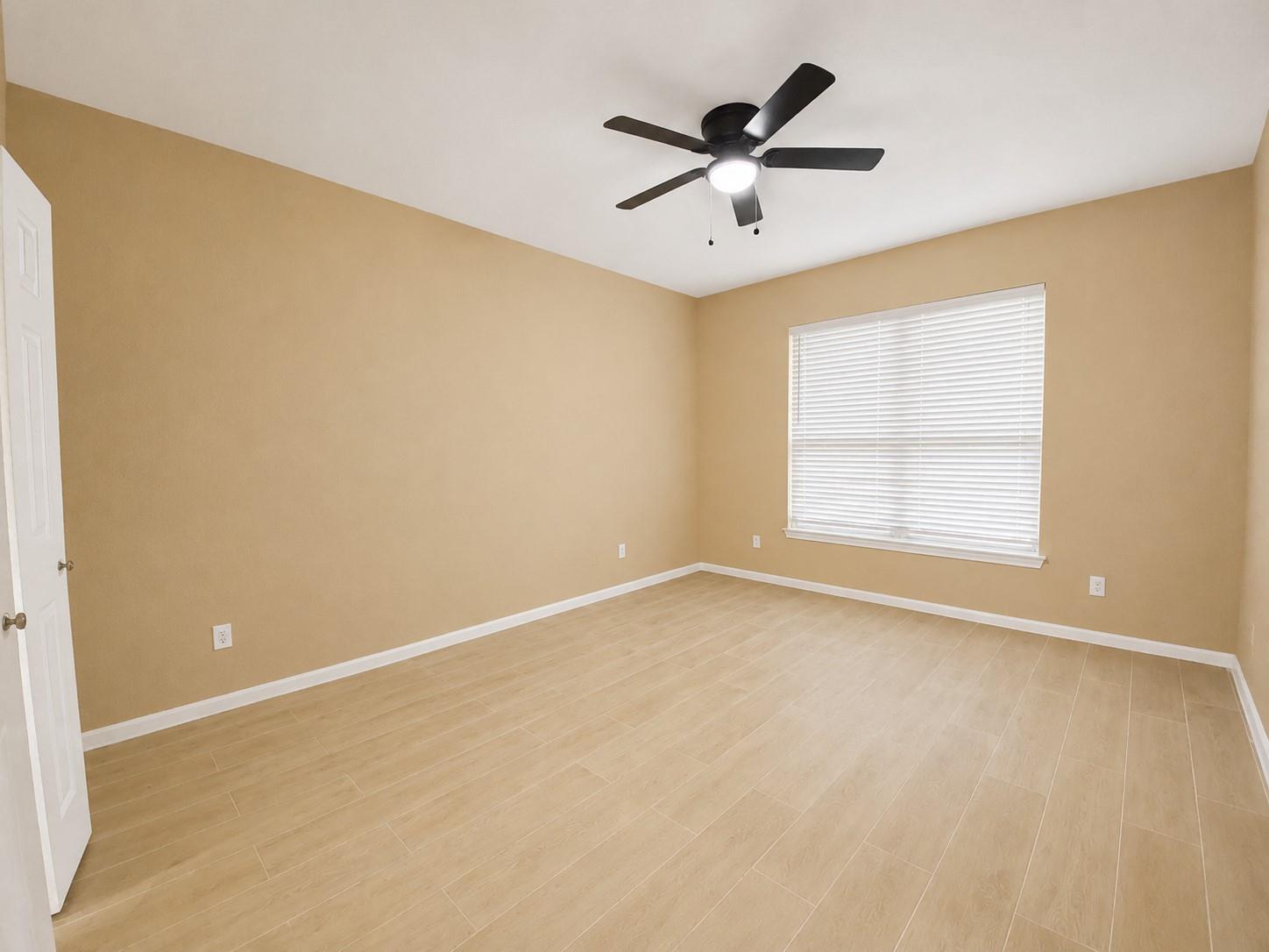 215 Doncaster Street, Conroe Tx 77303 Property Photo 16