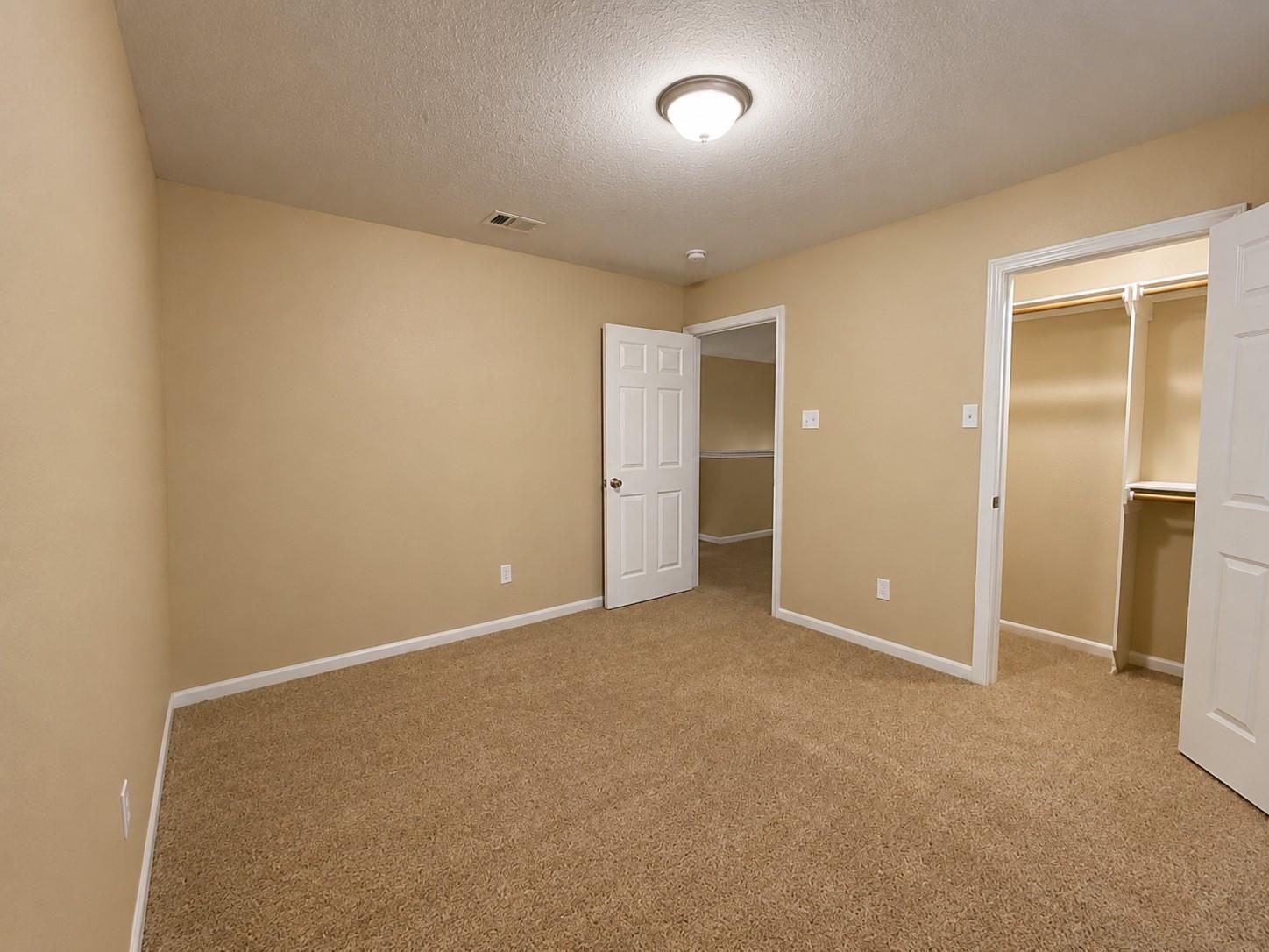 215 Doncaster Street, Conroe Tx 77303 Property Photo 29
