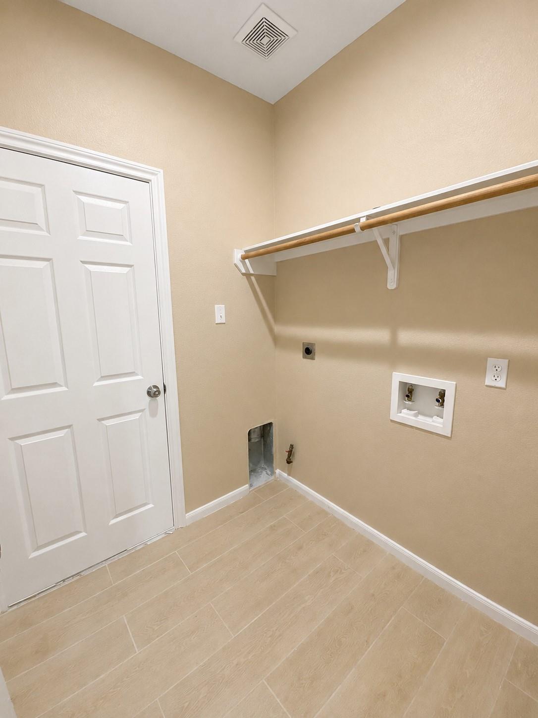 215 Doncaster Street, Conroe Tx 77303 Property Photo 36