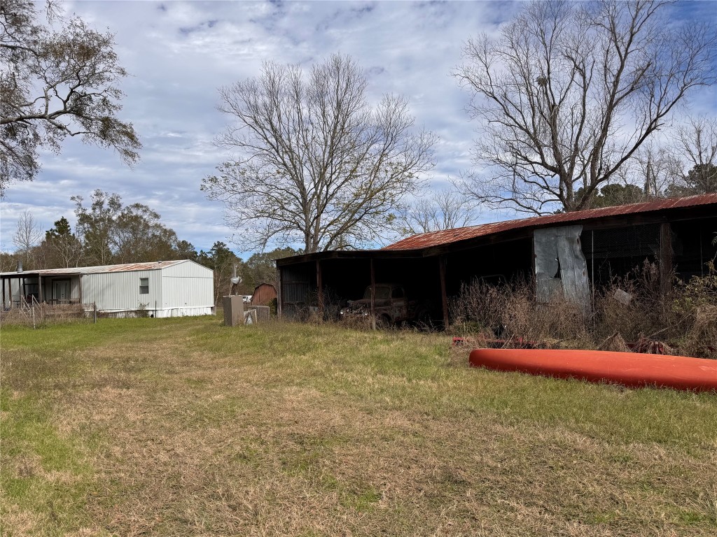 283 County Road 2247 Property Photo 19