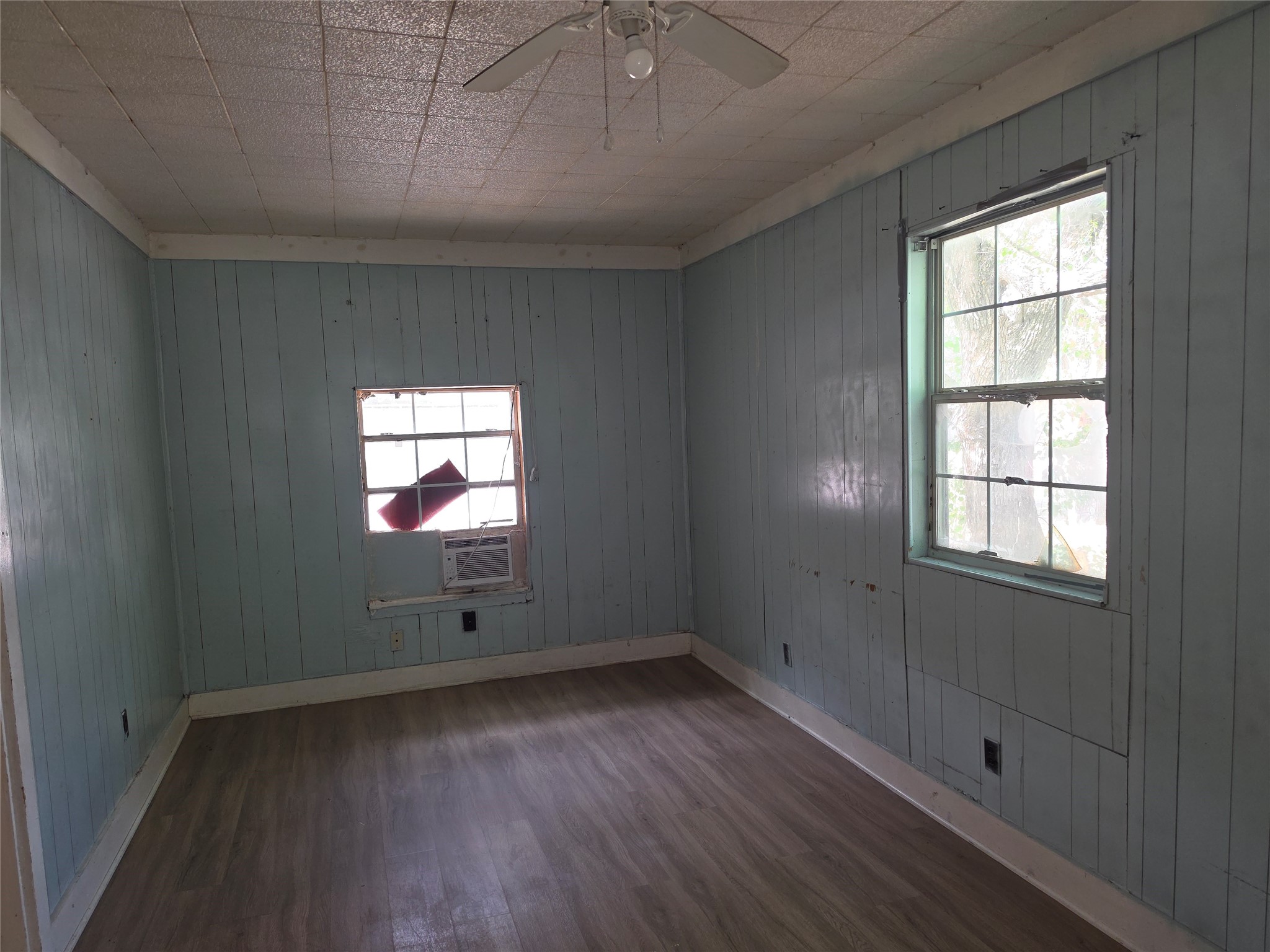 505 Teague Street Property Photo 5