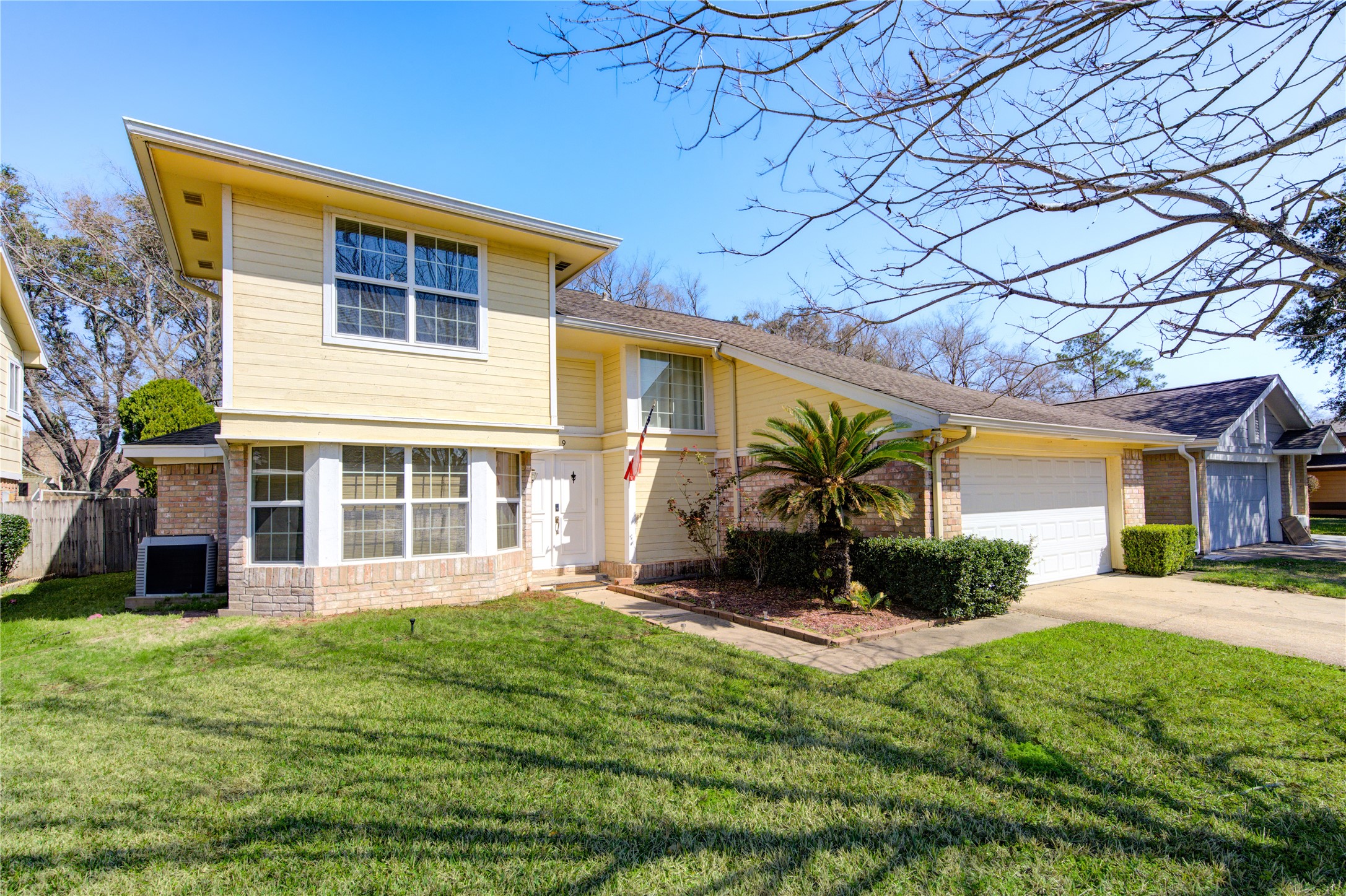 3119 The Highlands Drive Property Photo 2