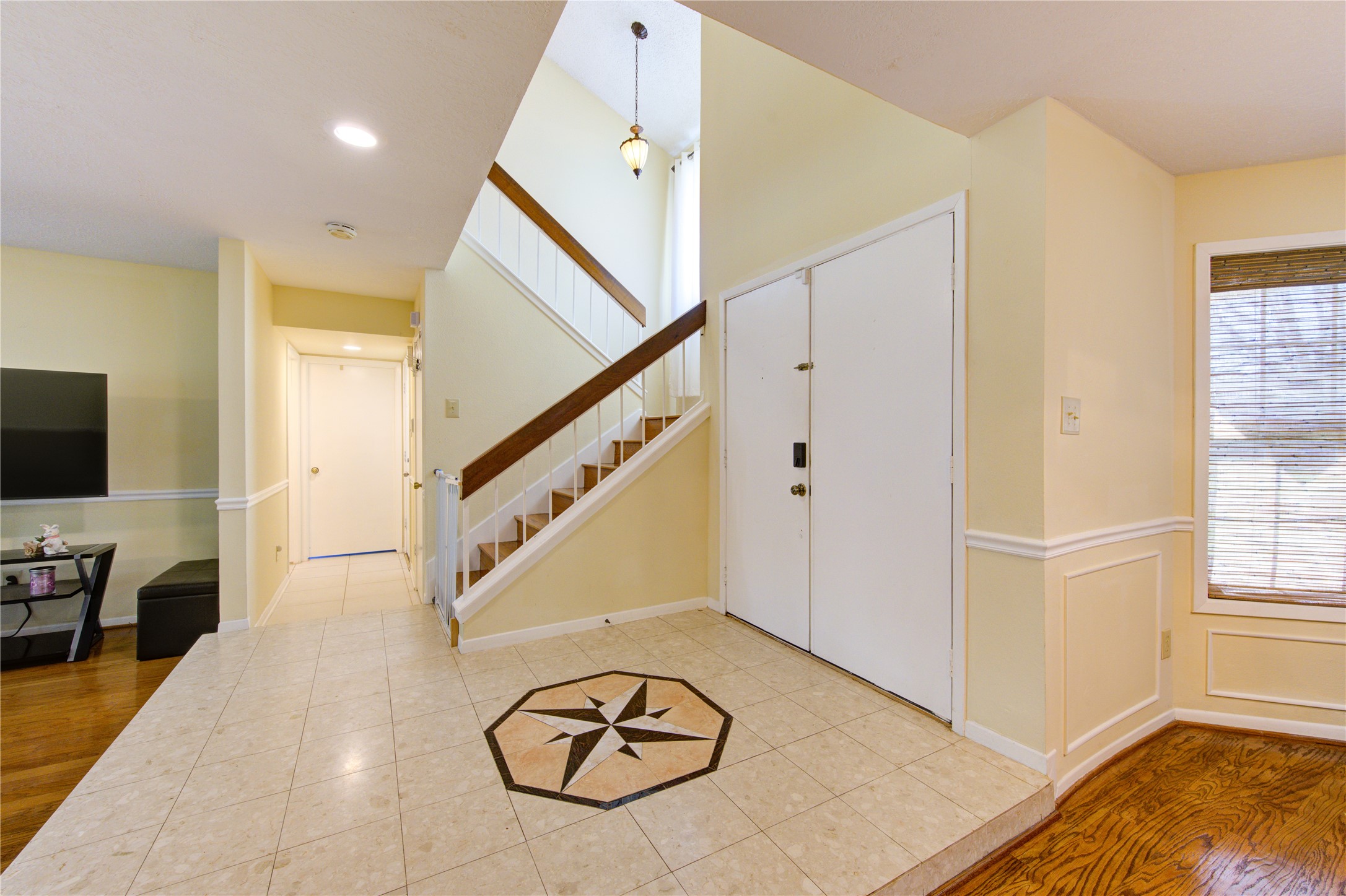 3119 The Highlands Drive Property Photo 5