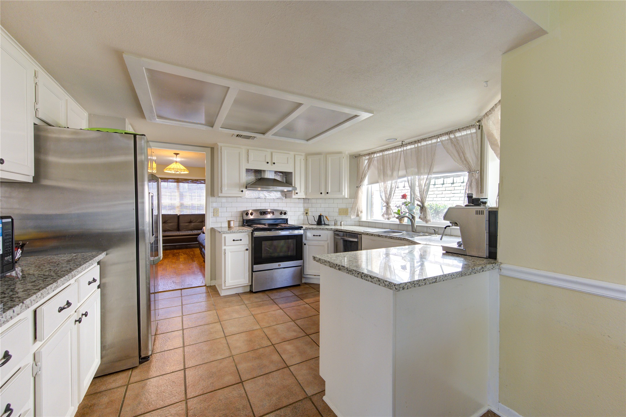 3119 The Highlands Drive Property Photo 14