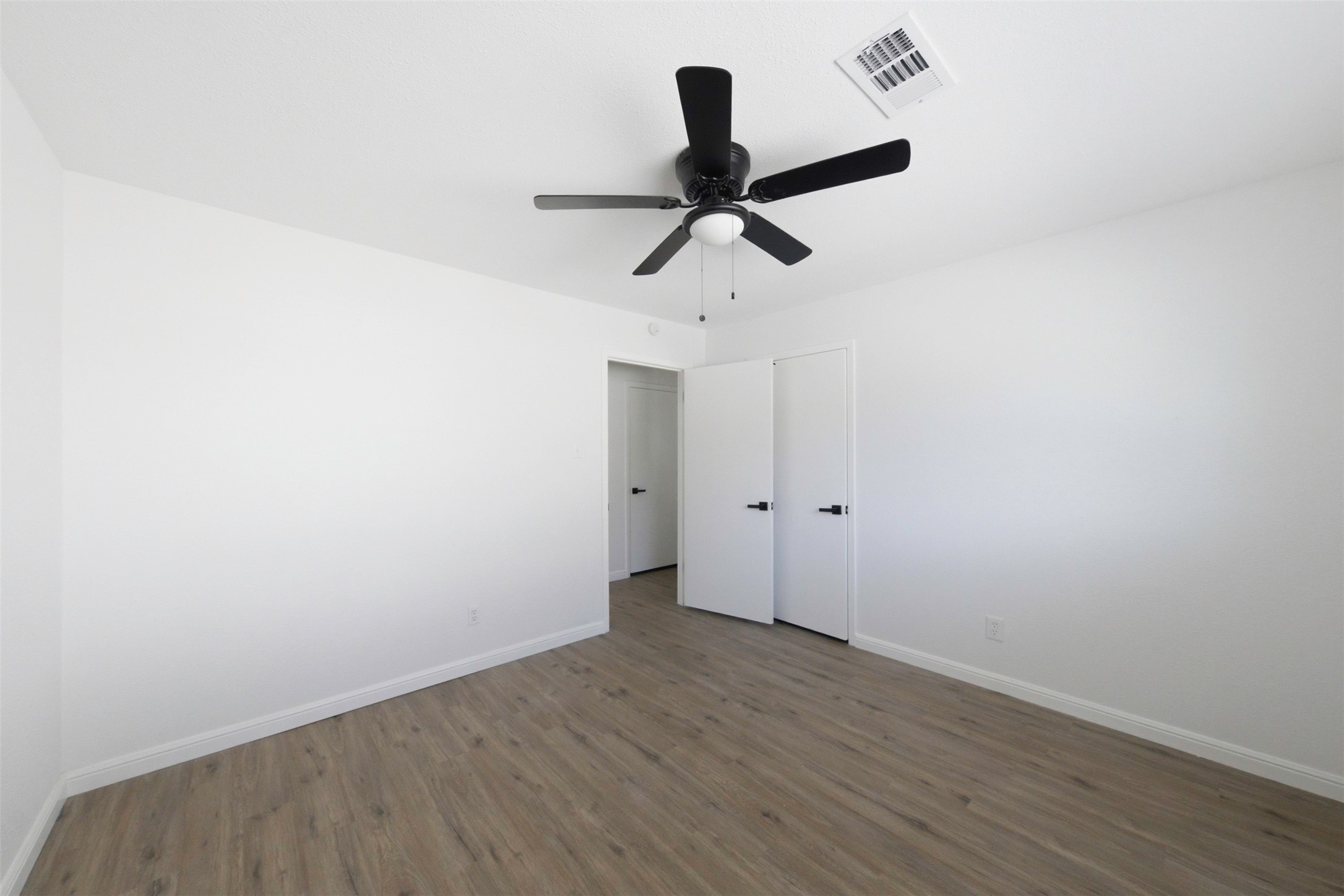 6211 Dumfries Drive Property Photo 30