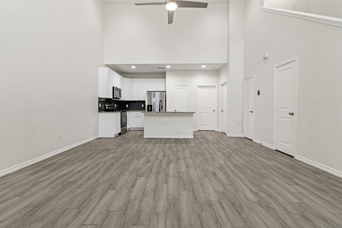 14986 Bonham Lane Property Photo 6