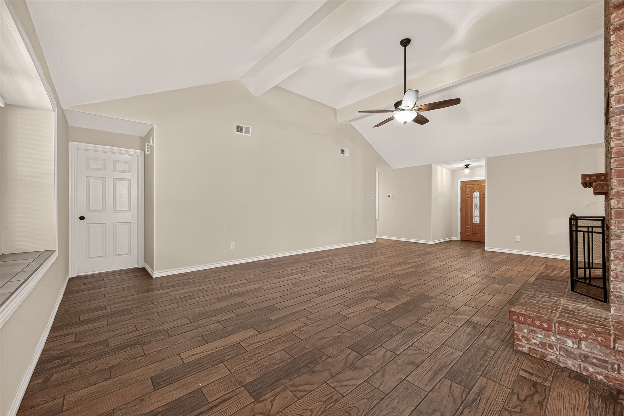 6126 Conlan Bay Drive Property Photo 8