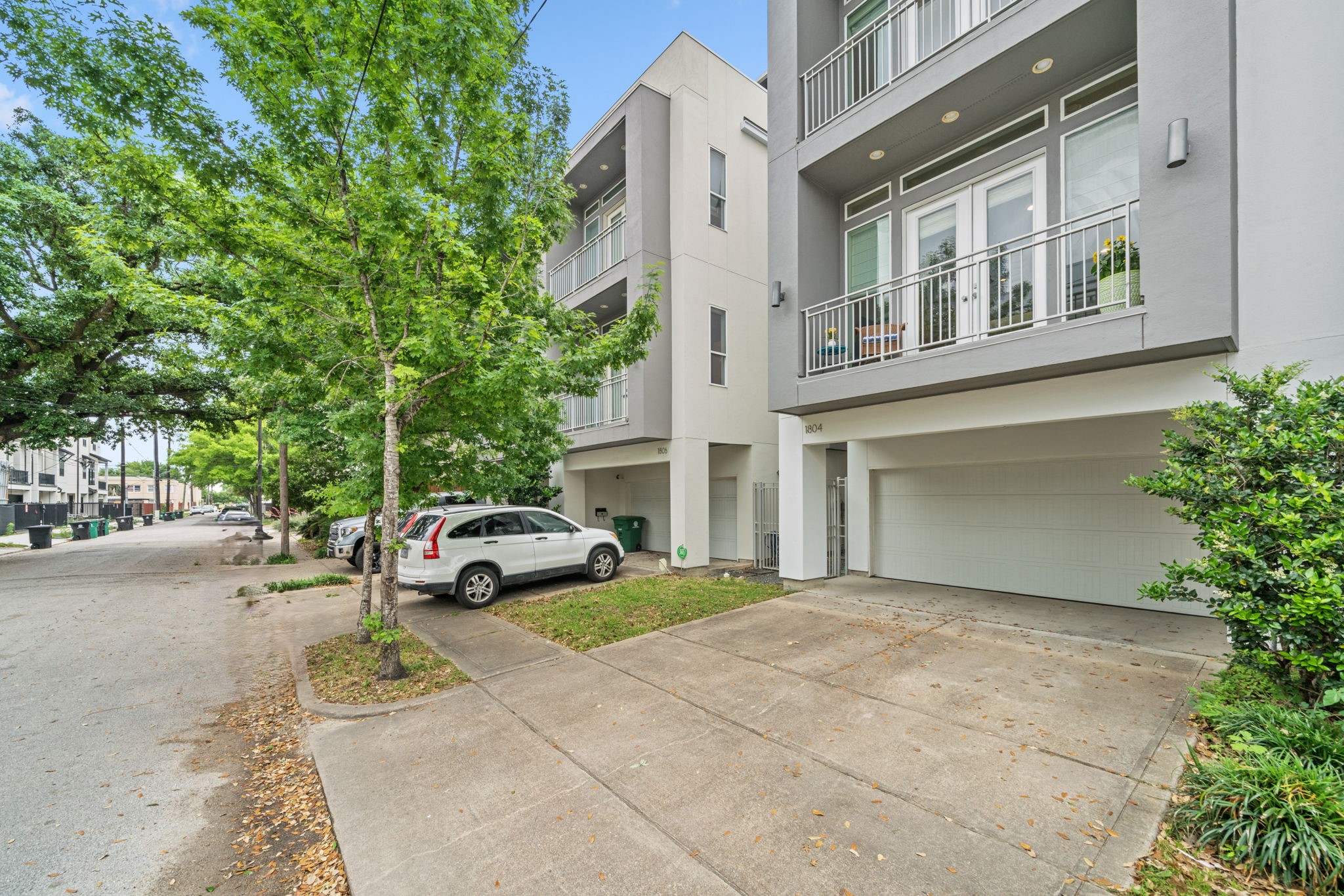 1804 Prospect Street Property Photo 4