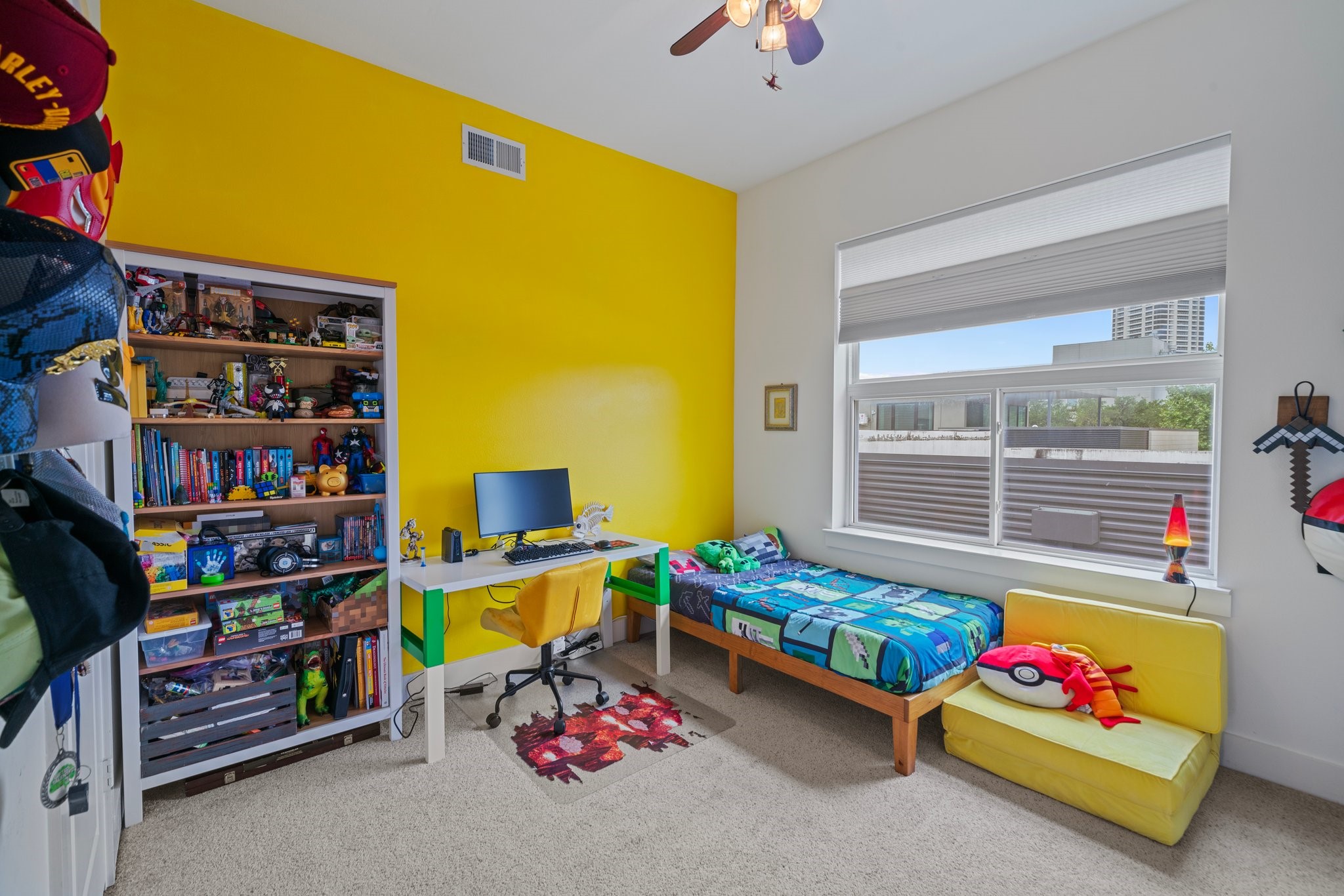 1804 Prospect Street Property Photo 37
