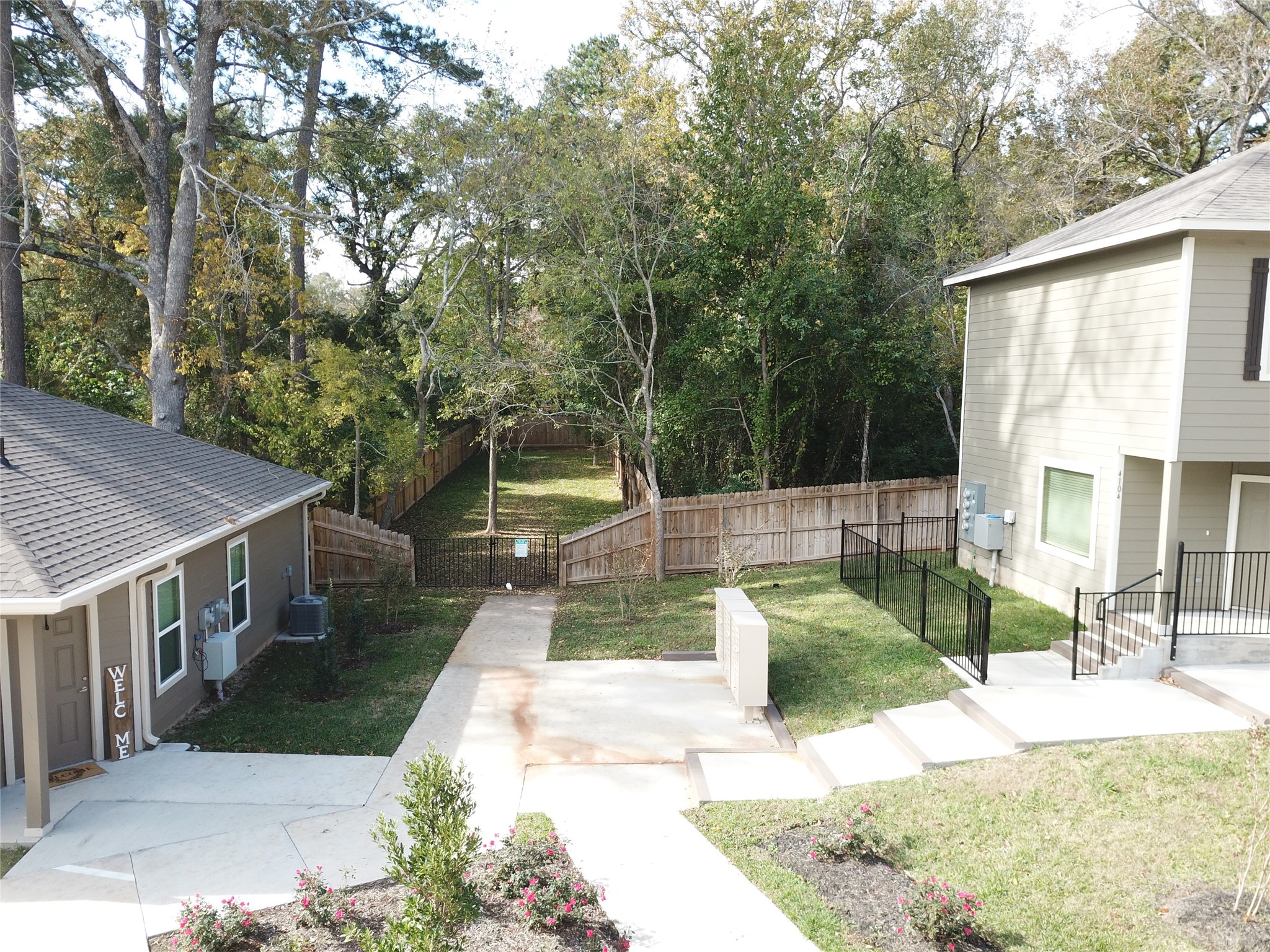 615 Hayman Street Property Photo 9