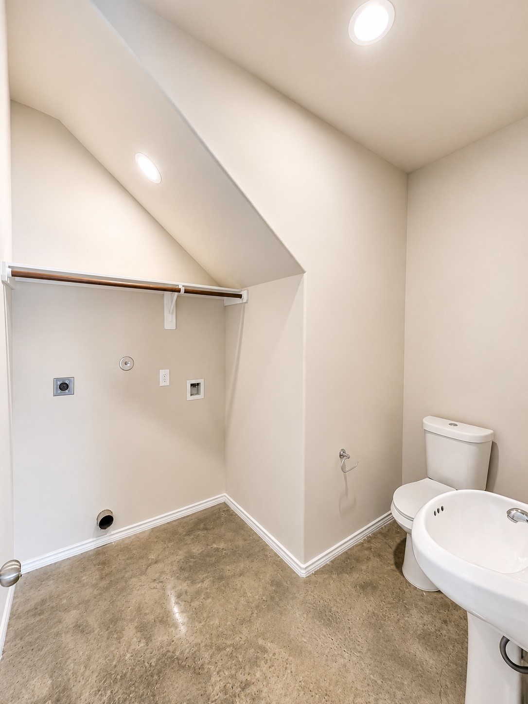 615 Hayman Street Property Photo 20